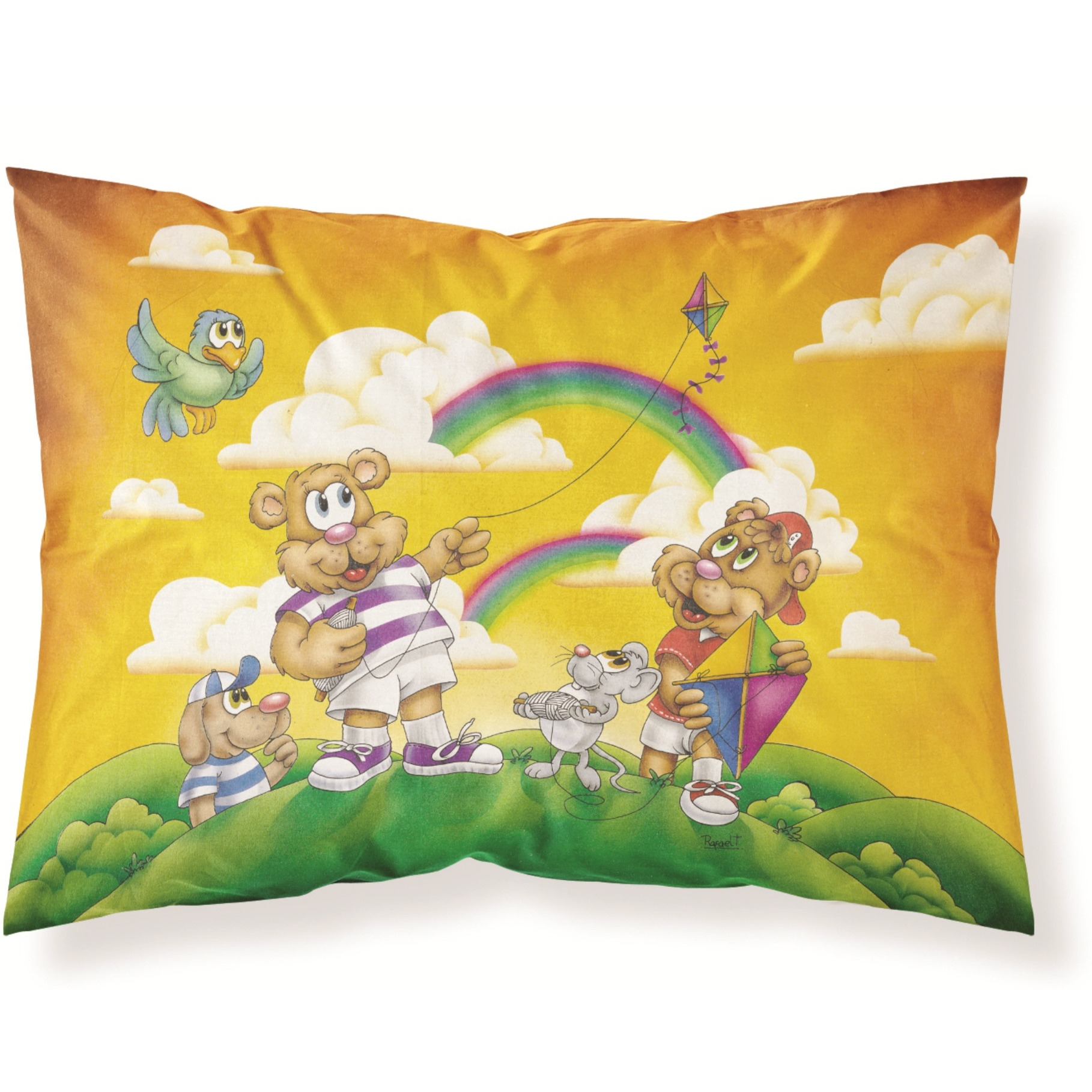 &quotCaroline's Treasures Bears Flying a Kite Fabric Standard Pillowcase APH0374PILLOWCASE, Multicolor"