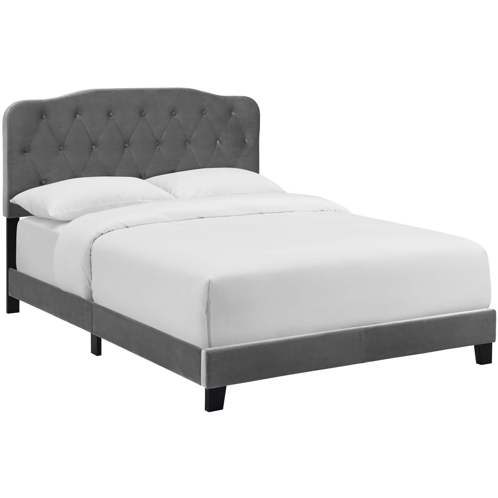 Amelia Queen Upholstered Velvet Bed - Gray