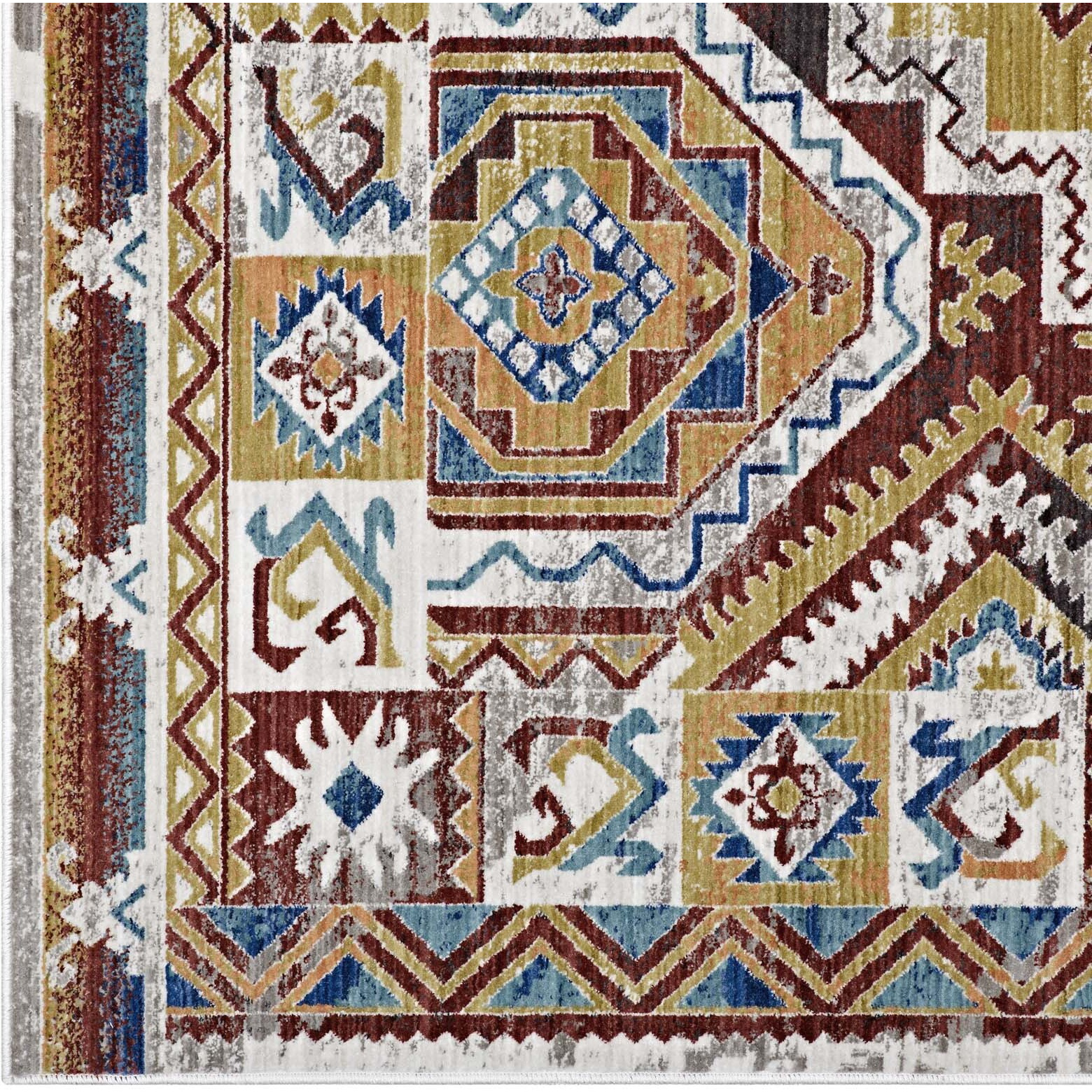Florita Distressed Southwestern Aztec 5x8 Area Rug - Multicolored