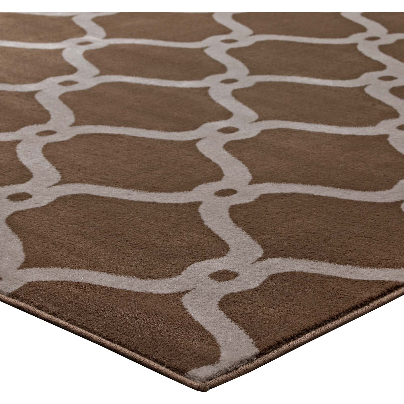 Beltara Chain Link Transitional Trellis 8x10 Area Rug - Dark Tan and Beige