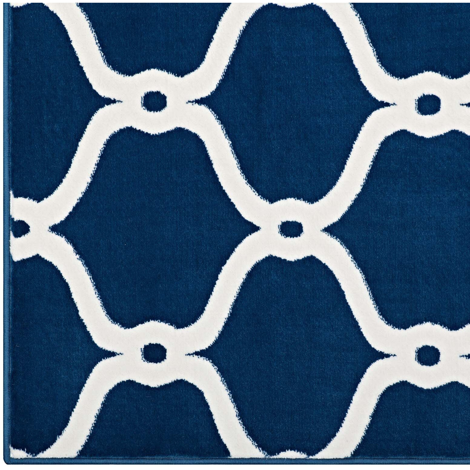 Beltara Chain Link Transitional Trellis 5x8 Area Rug - Moroccan Blue and Ivory
