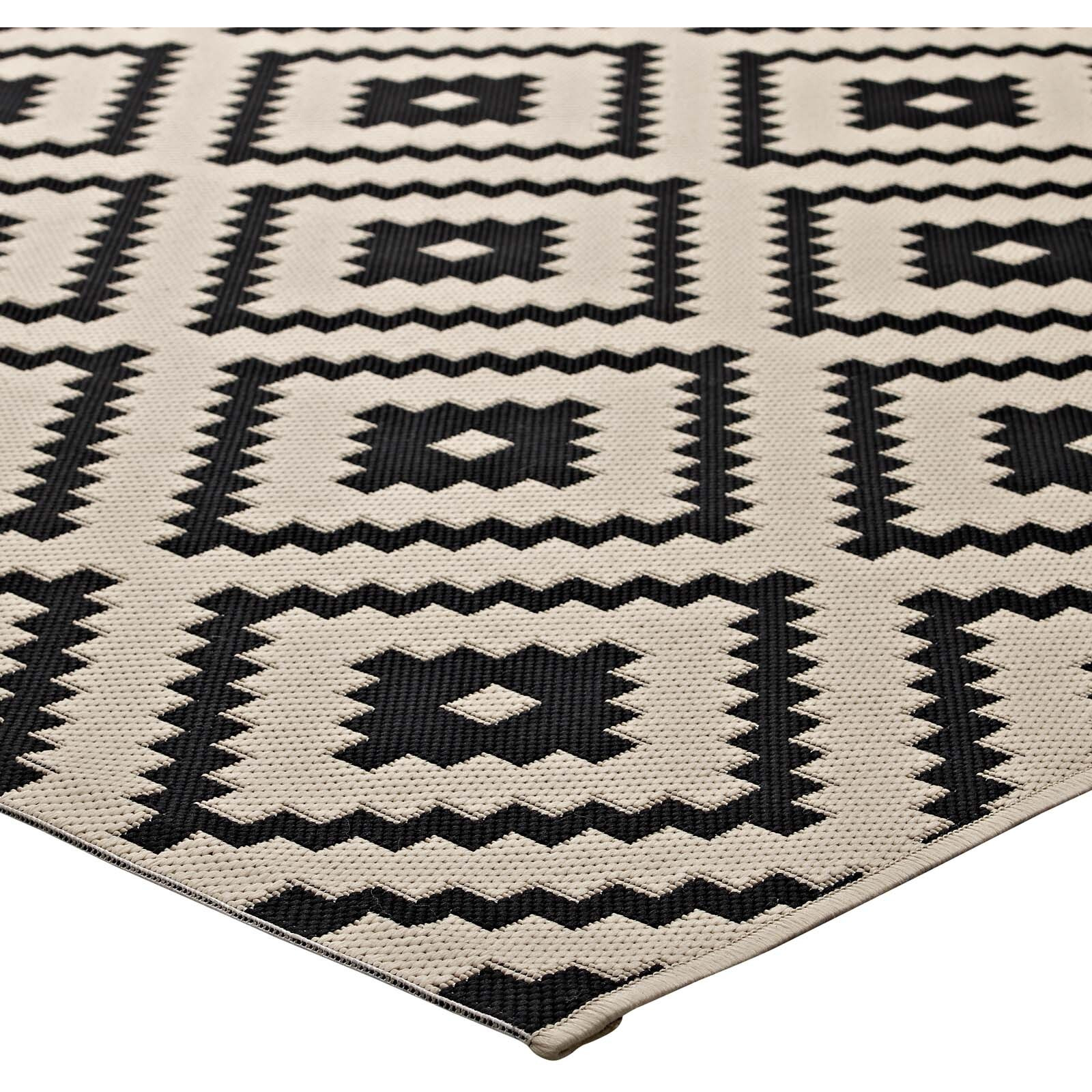 Perplex  Geometric Diamond Trellis 8x10 Indoor and Outdoor Area Rug - Black and Beige