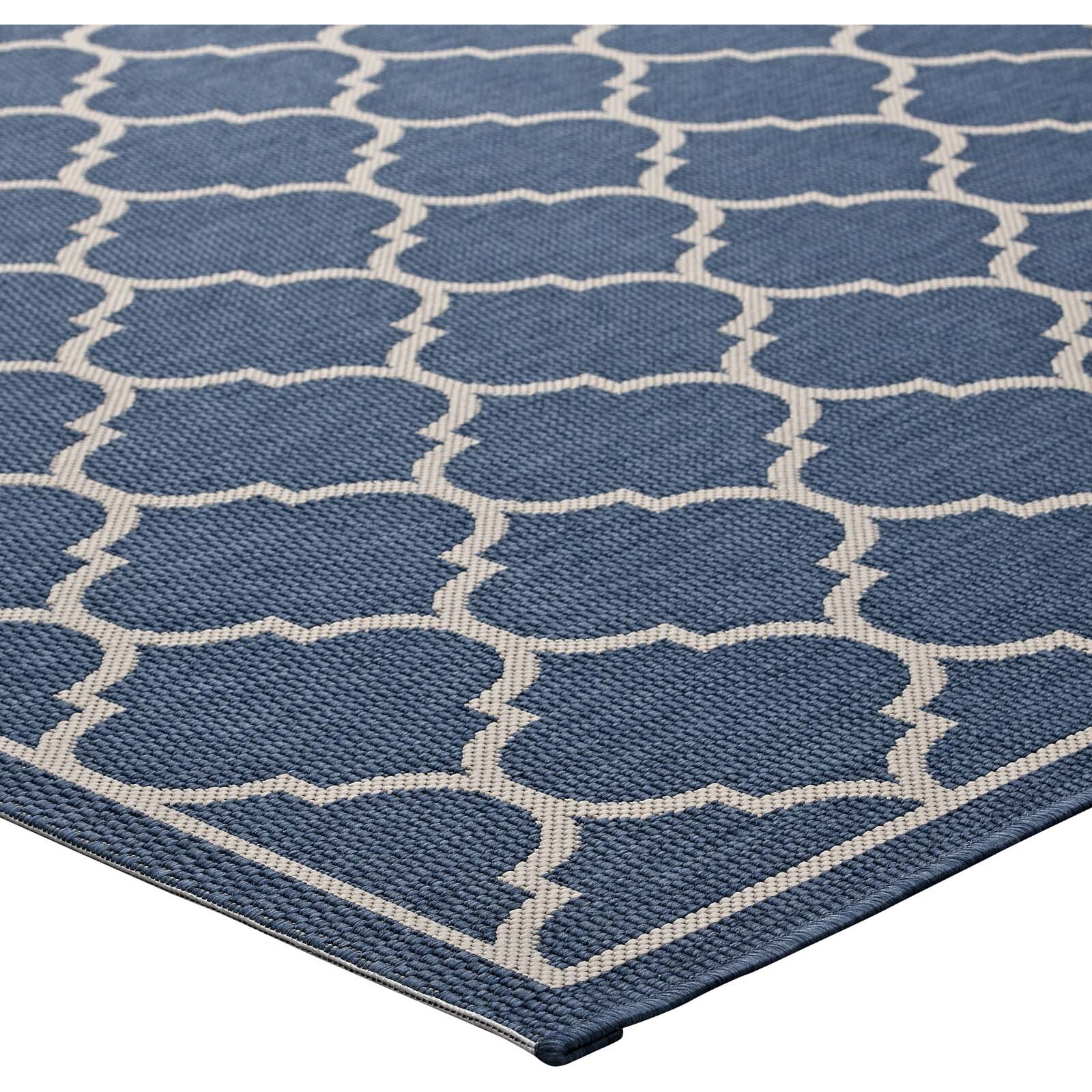 Avena Moroccan Quatrefoil Trellis 8x10 Indoor and Outdoor Area Rug - Blue and Beige