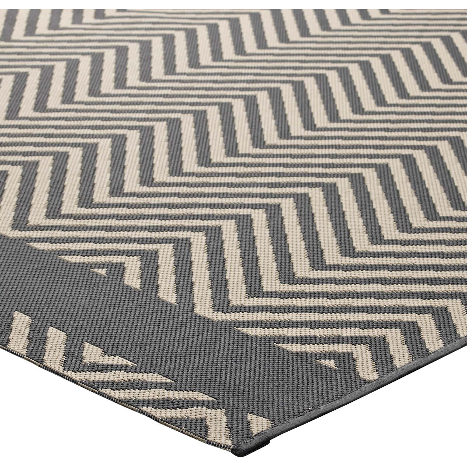 Optica Chevron With End Borders 5x8 Indoor and Outdoor Area Rug - Gray and Beige