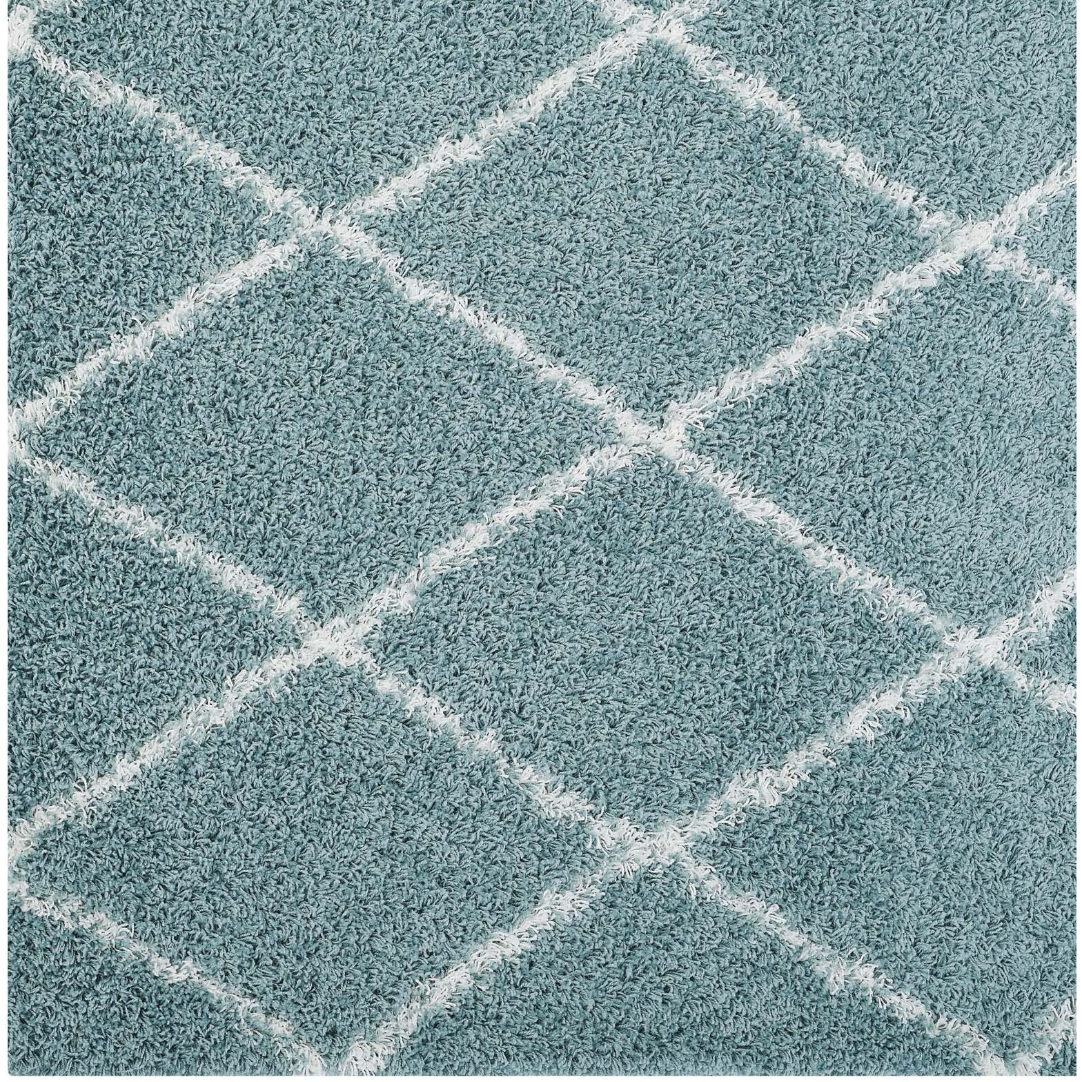 Toryn Diamond Lattice 5x8 Shag Area Rug - Aqua Blue and Ivory