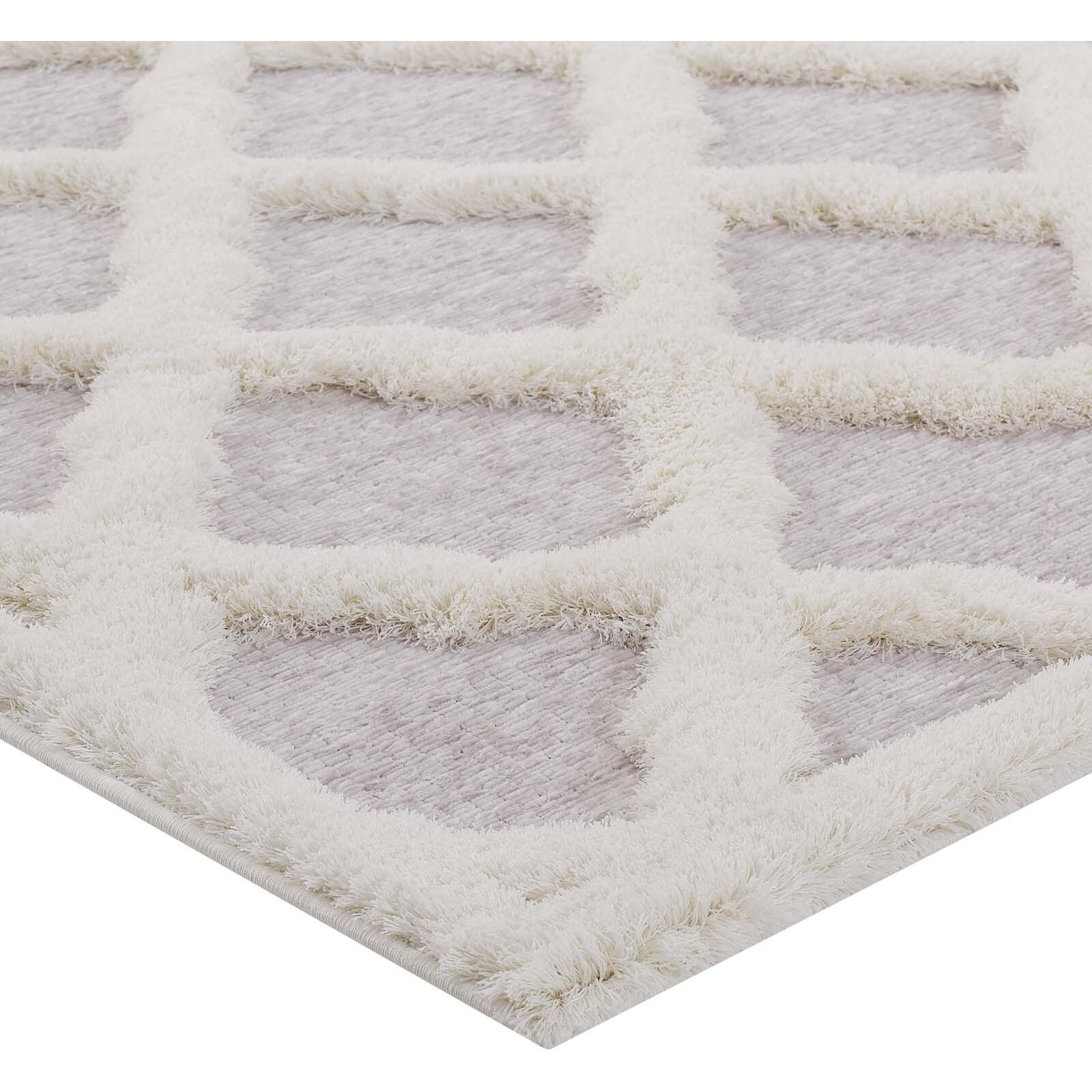 Whimsical Regale Abstract Moroccan Trellis 5x8 Shag Area Rug - Ivory and Light Gray
