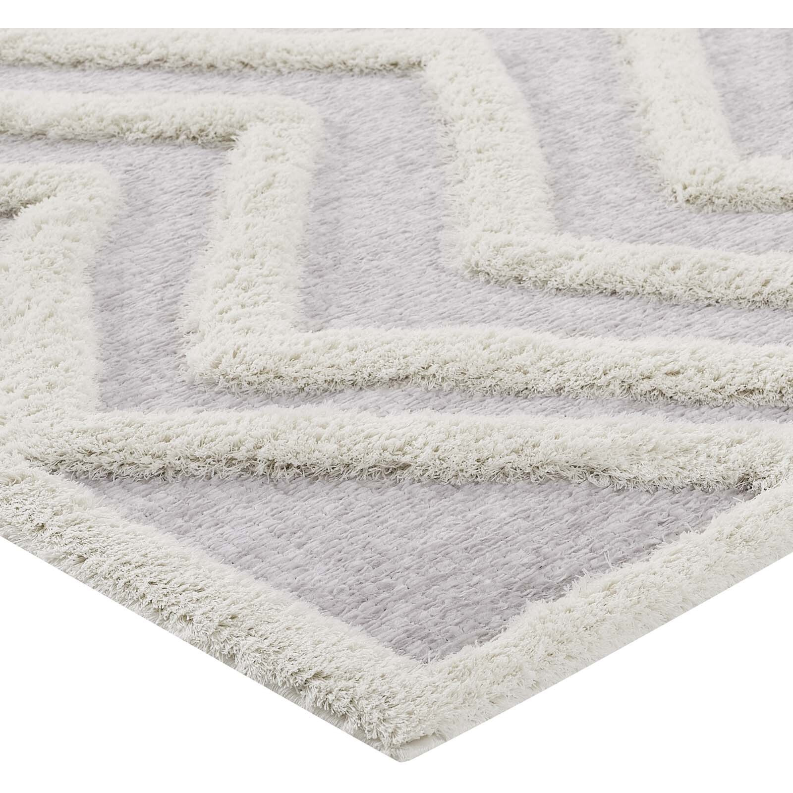 Whimsical Pathway Abstract Chevron 5x8 Shag Area Rug - Ivory and Light Gray