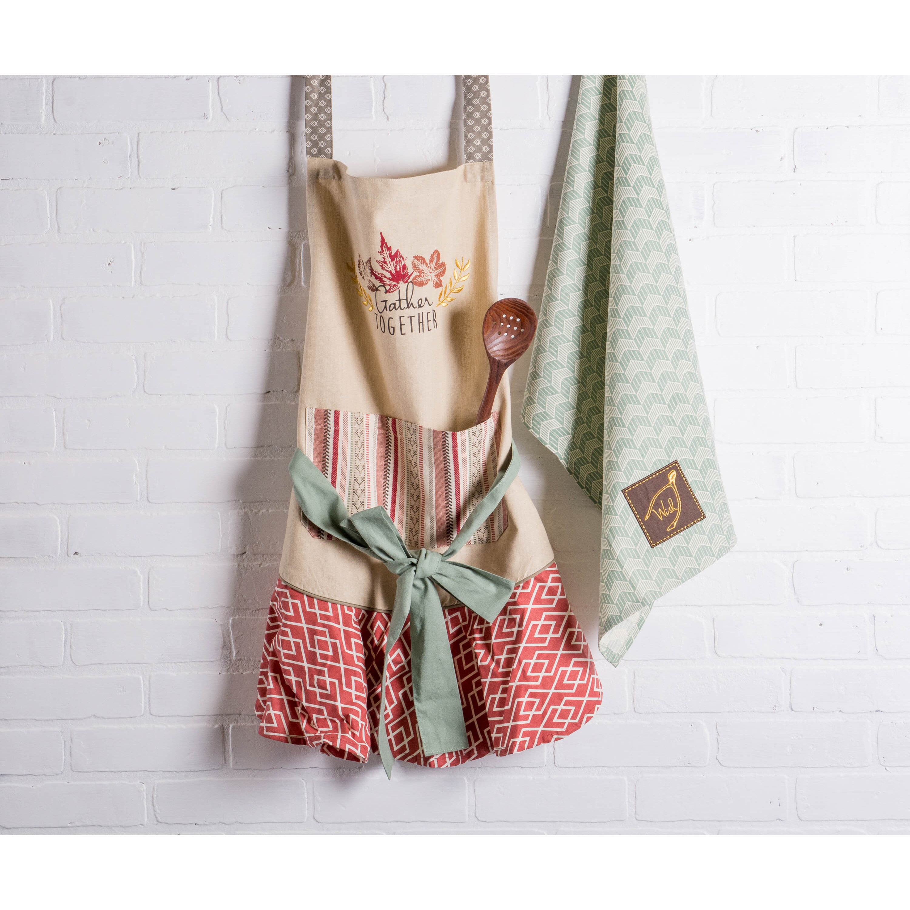 DII Gather Together Ruffle Apron