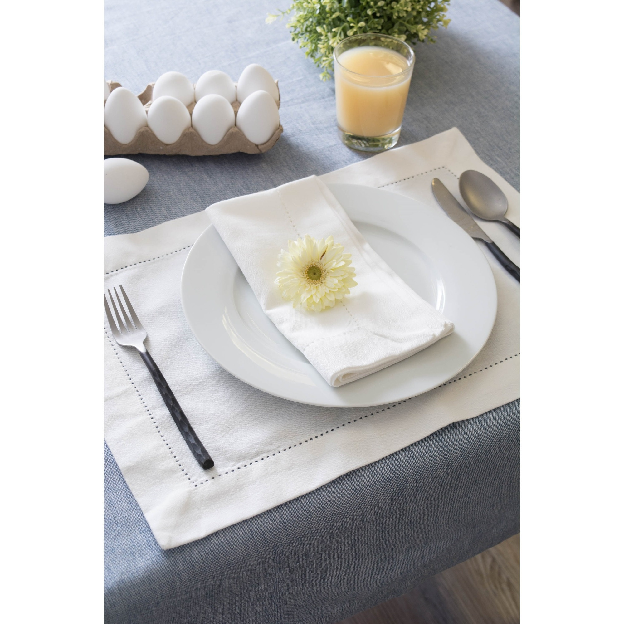 DII Blue Solid Chambray Tablecloth