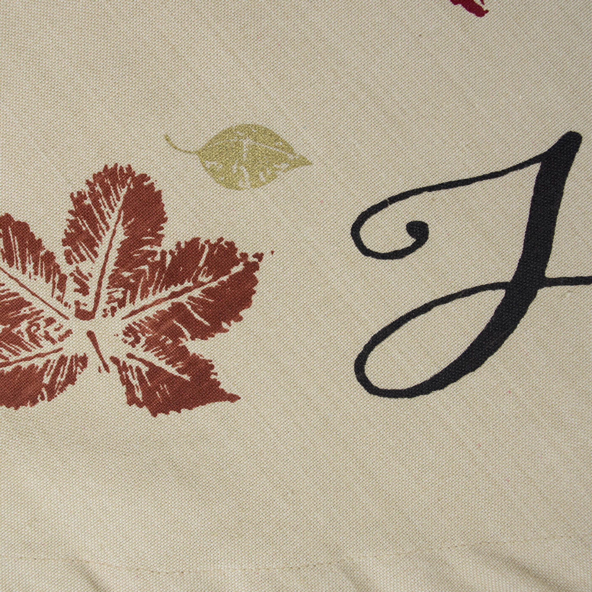 DII Rustic Leaves Print Tablecloth 70 Round