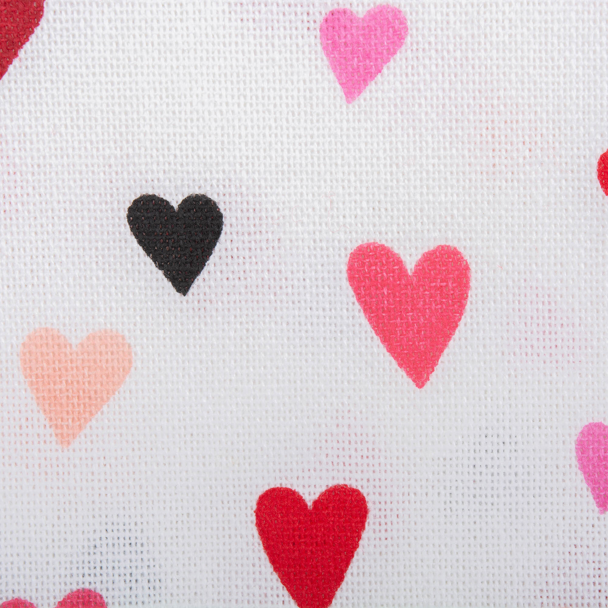 DII Confetti Hearts Print Table Runner