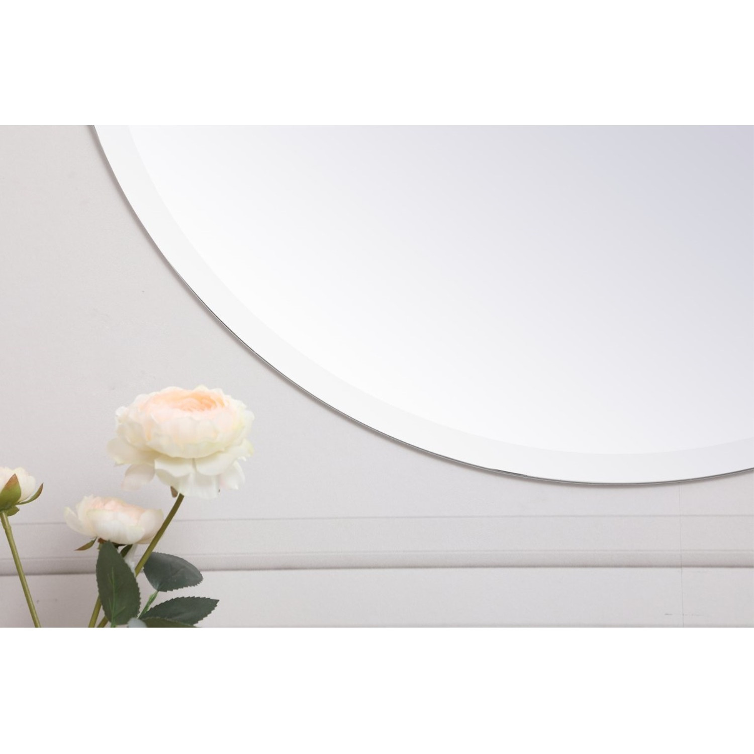Gracin Round Mirror 28 inch in Clear
