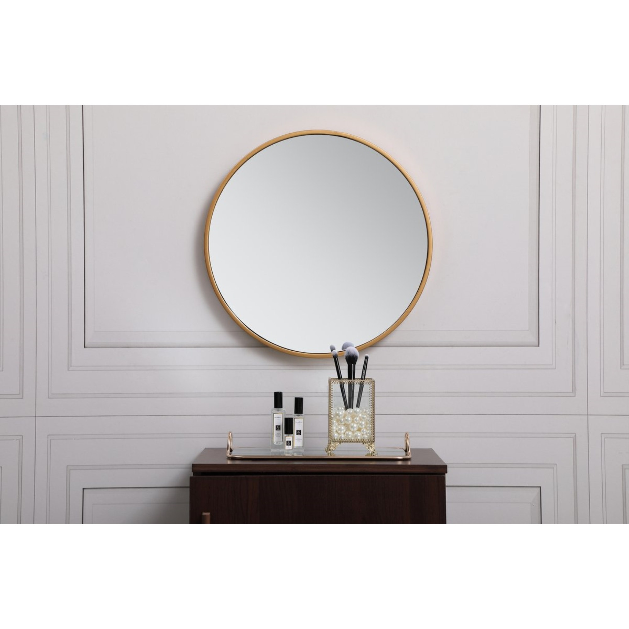 Metal frame round mirror 18 inch in Brass