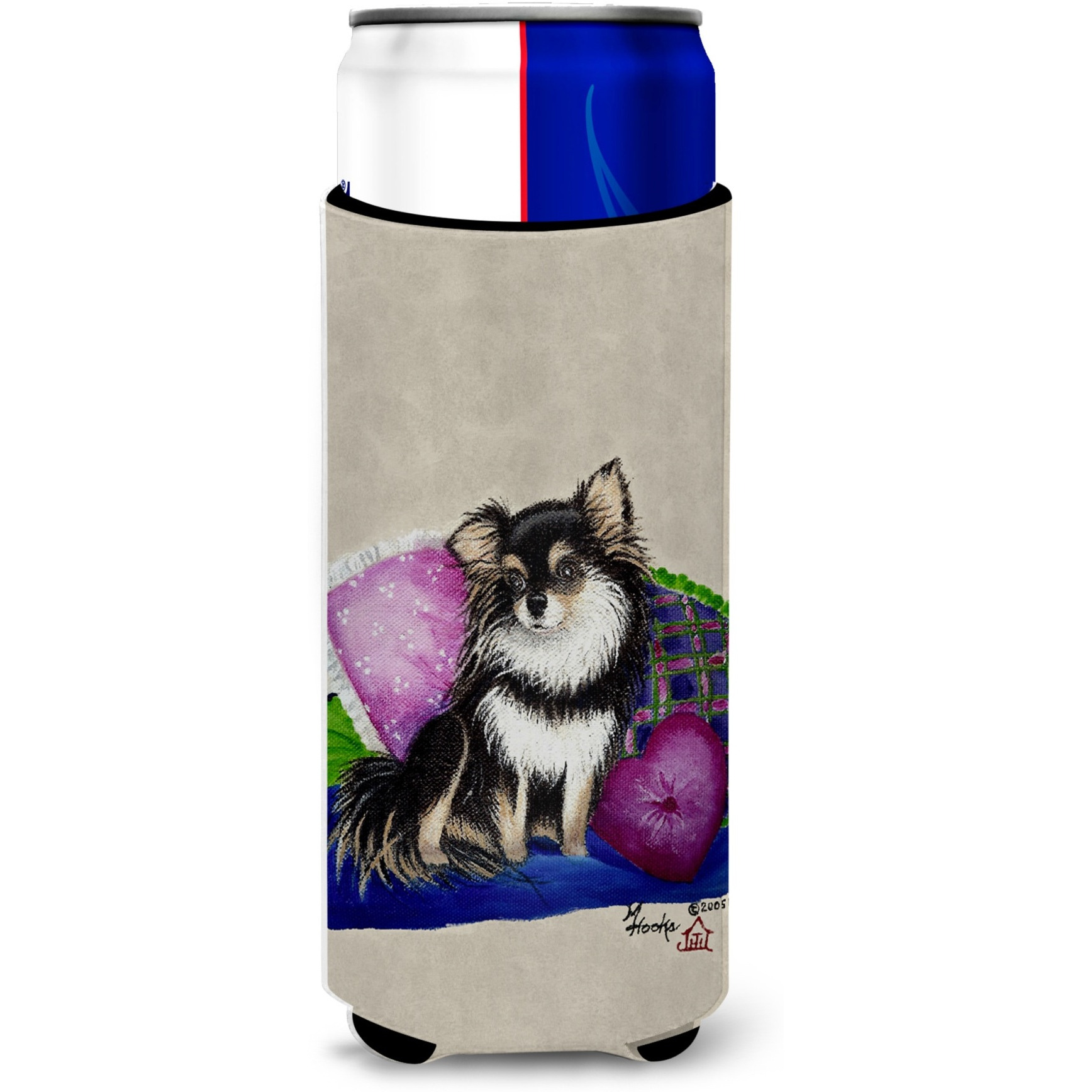 Chihuahua on their couch Ultra Beverage Insulators for slim cans MH1012MUK
