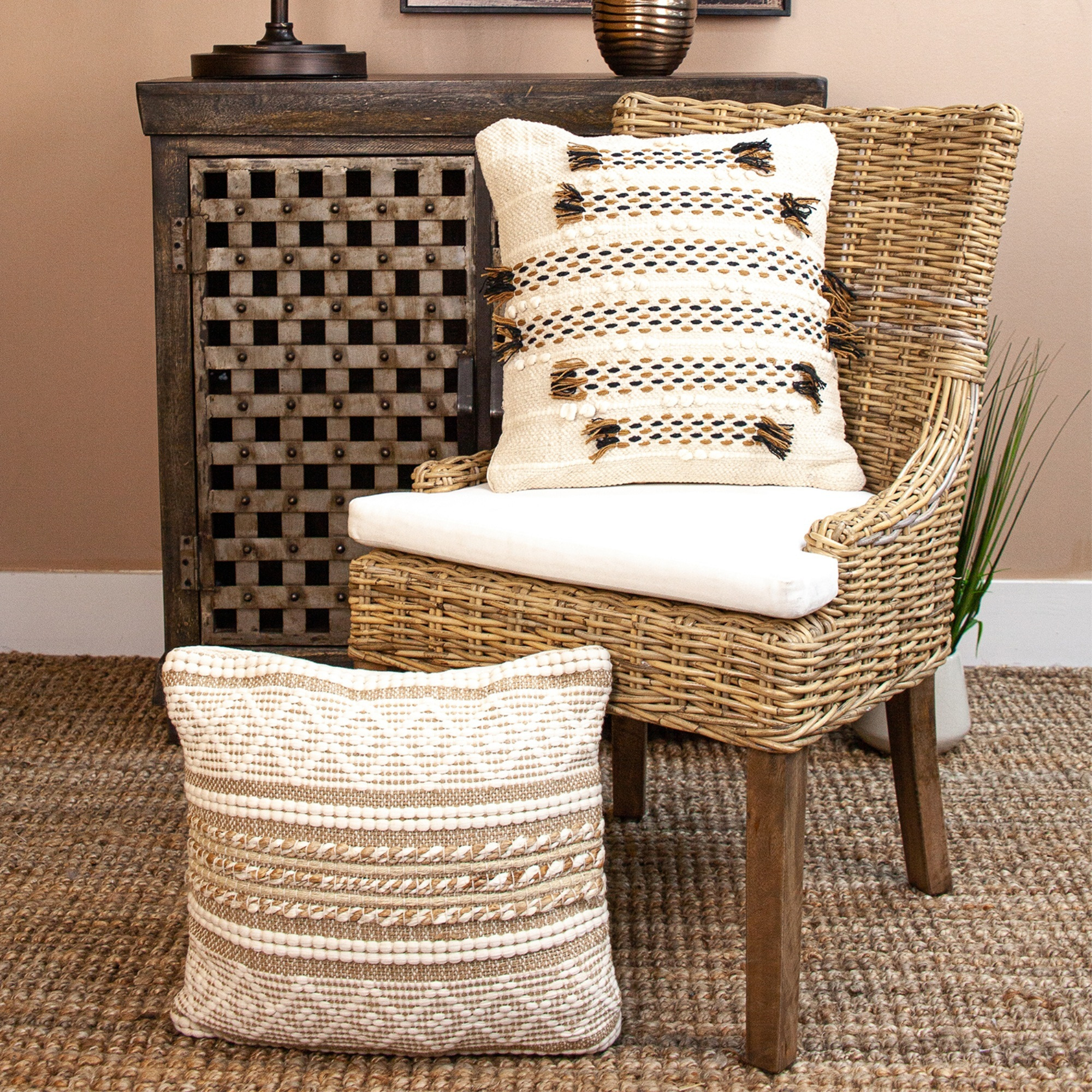 Parkland Collection Lennon Transitional Ivory Throw Pillow