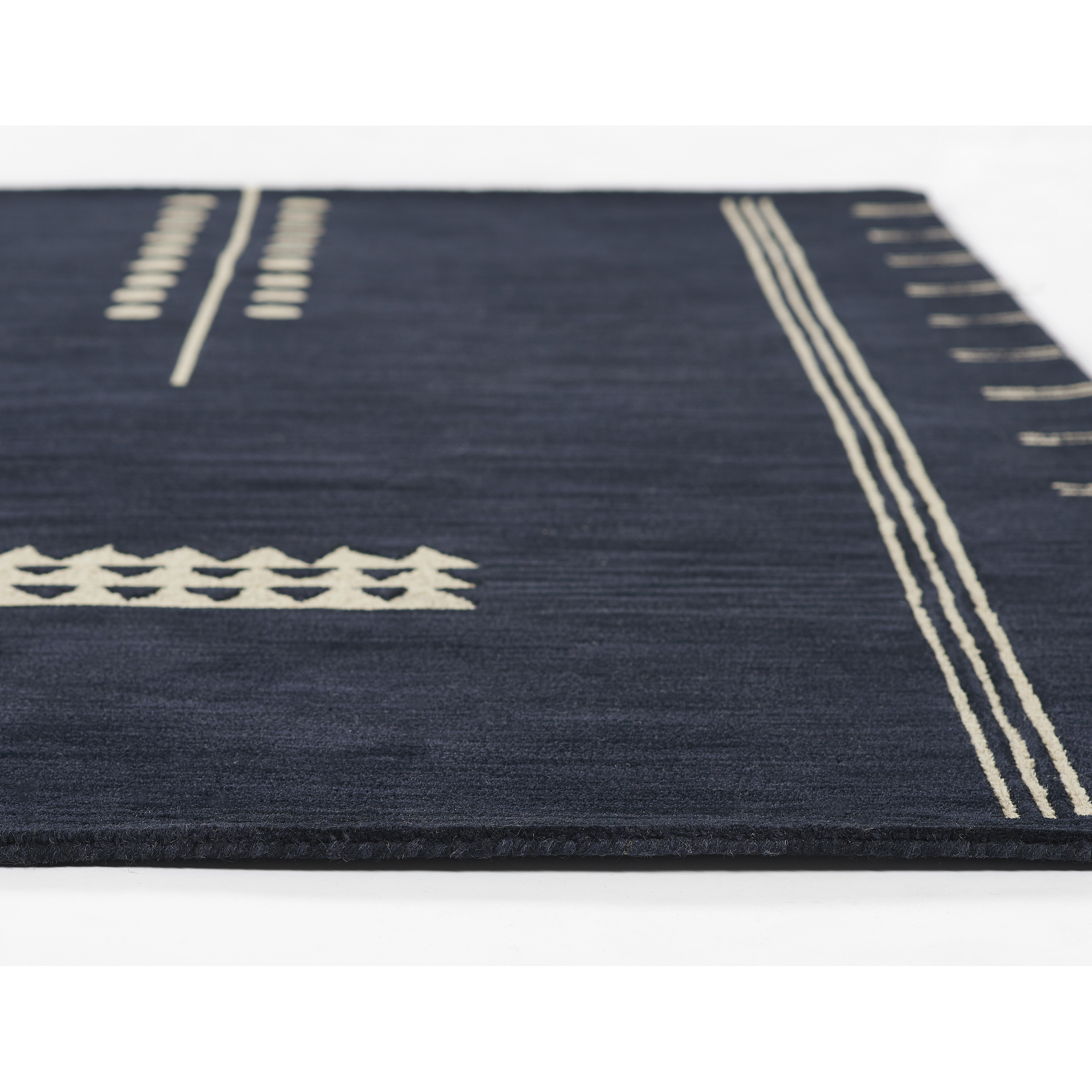 Momeni Simba SIM-5 Navy  5' X 8'