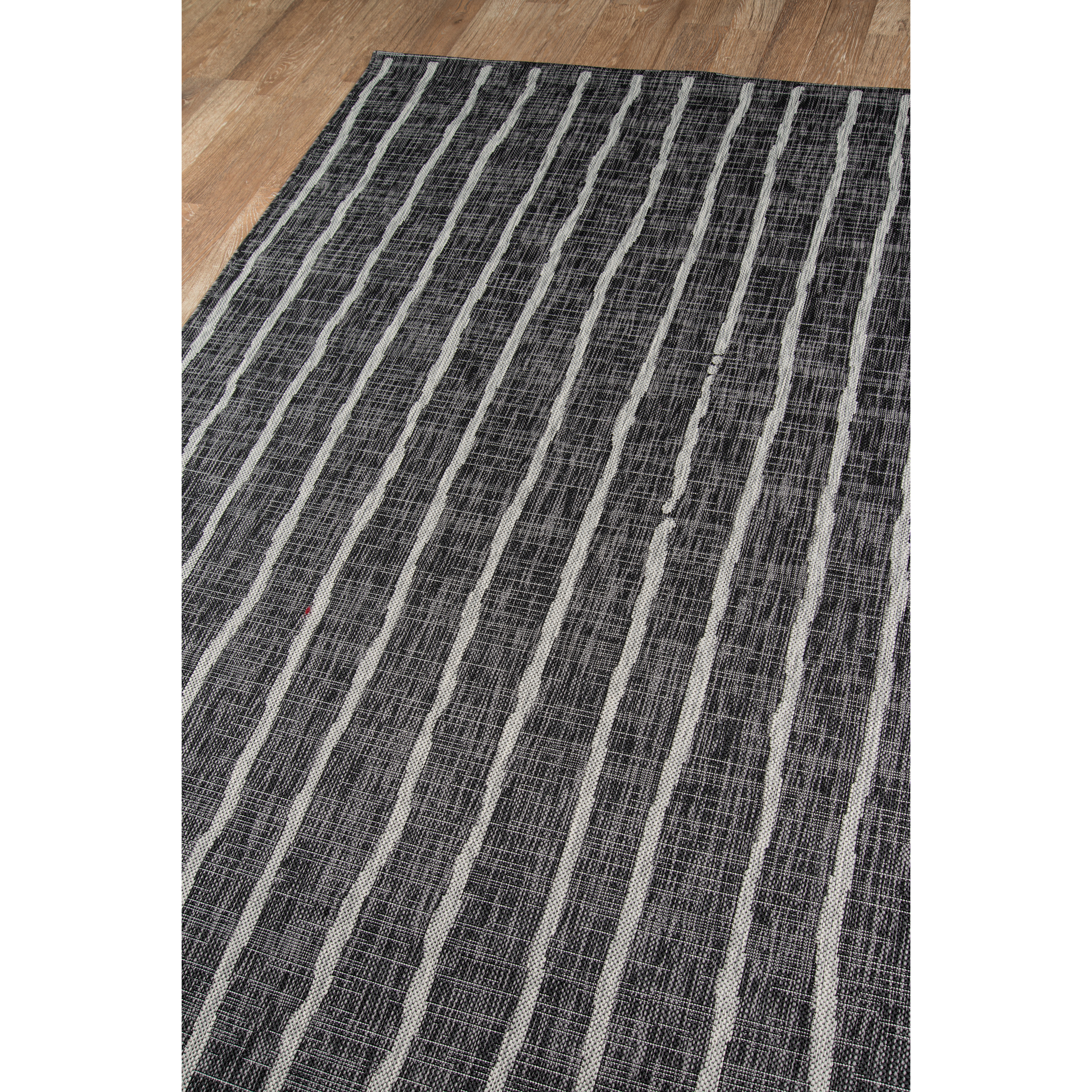 Novogratz Villa VI-03 Charcoal Sicily 2' X 3'
