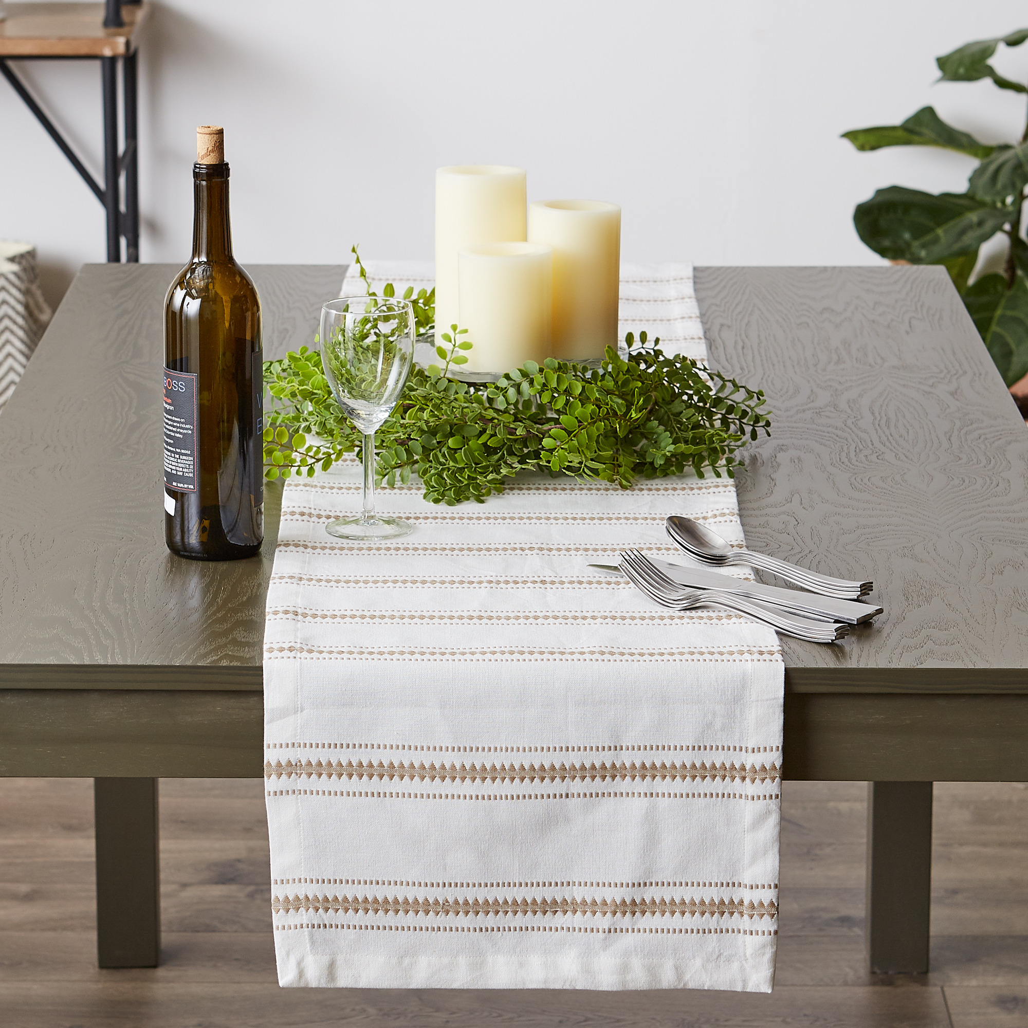 DII Stone Zig Dobby Stripe Table Runner