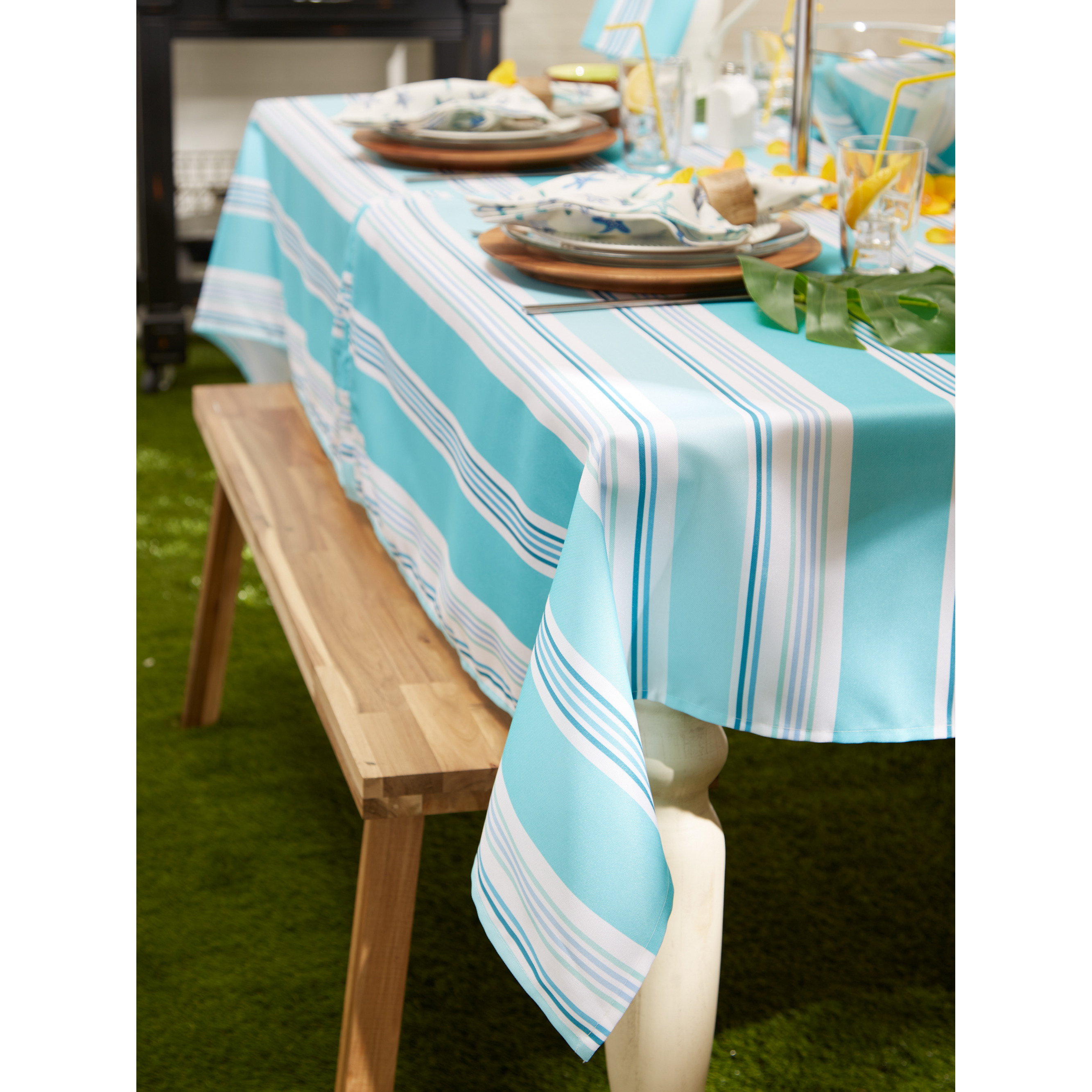DII Beach House Stripe Print Outdoor Tablecloth With Zipper