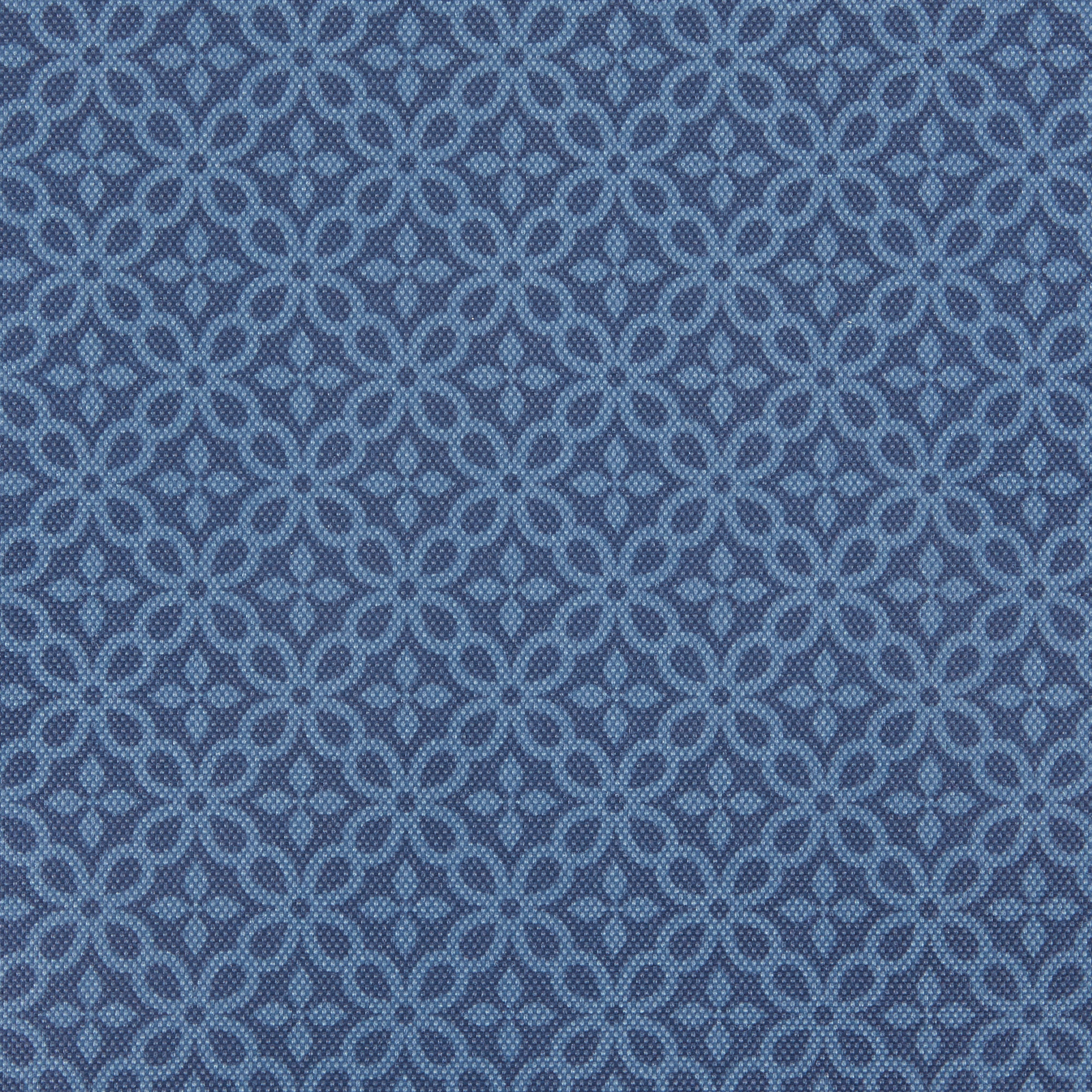 DII French Blue Tonal Lattice Print Outdoor Tablecloth With Zipper 60 Round