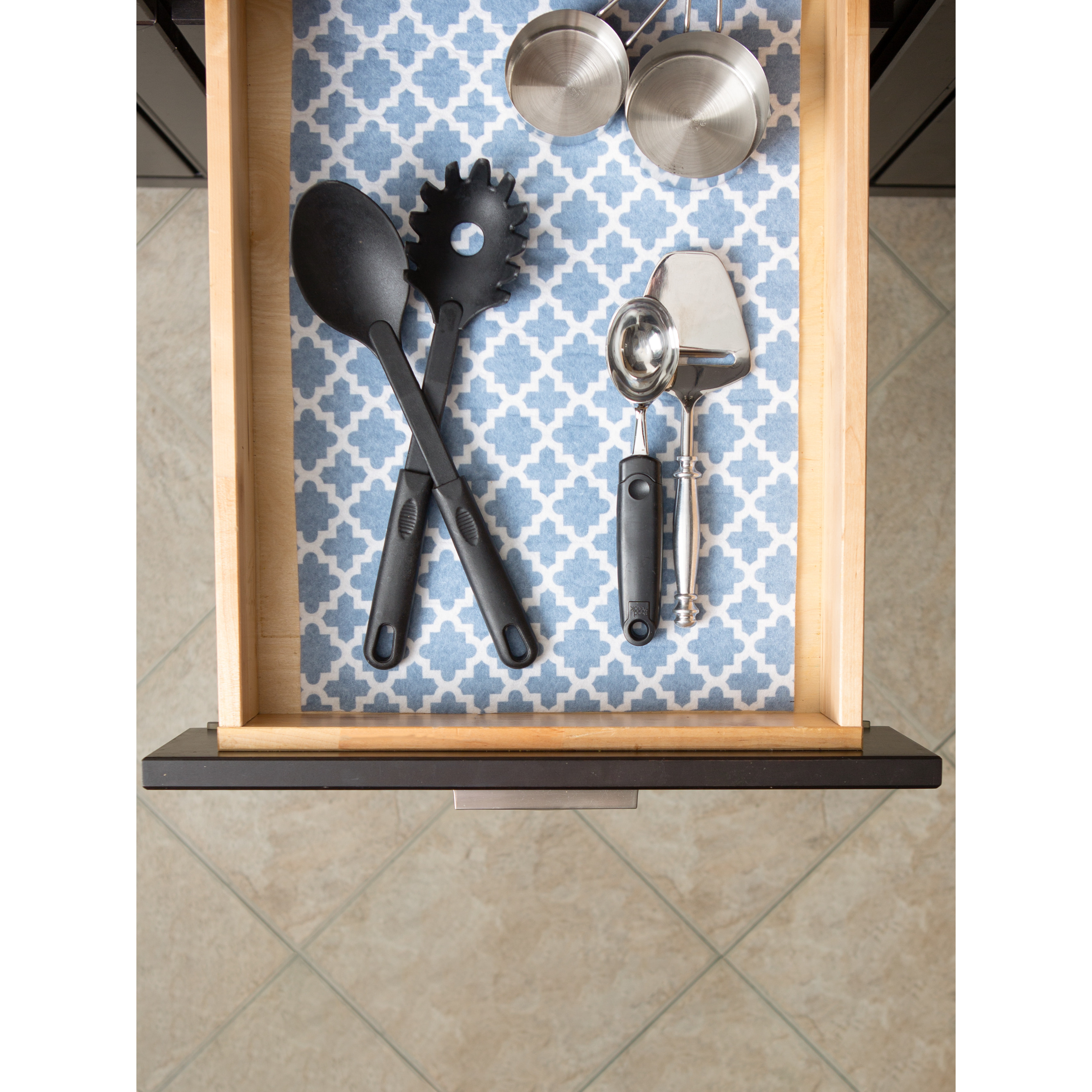 DII Stonewash Blue Lattice Shelf Liner (Set of 2)