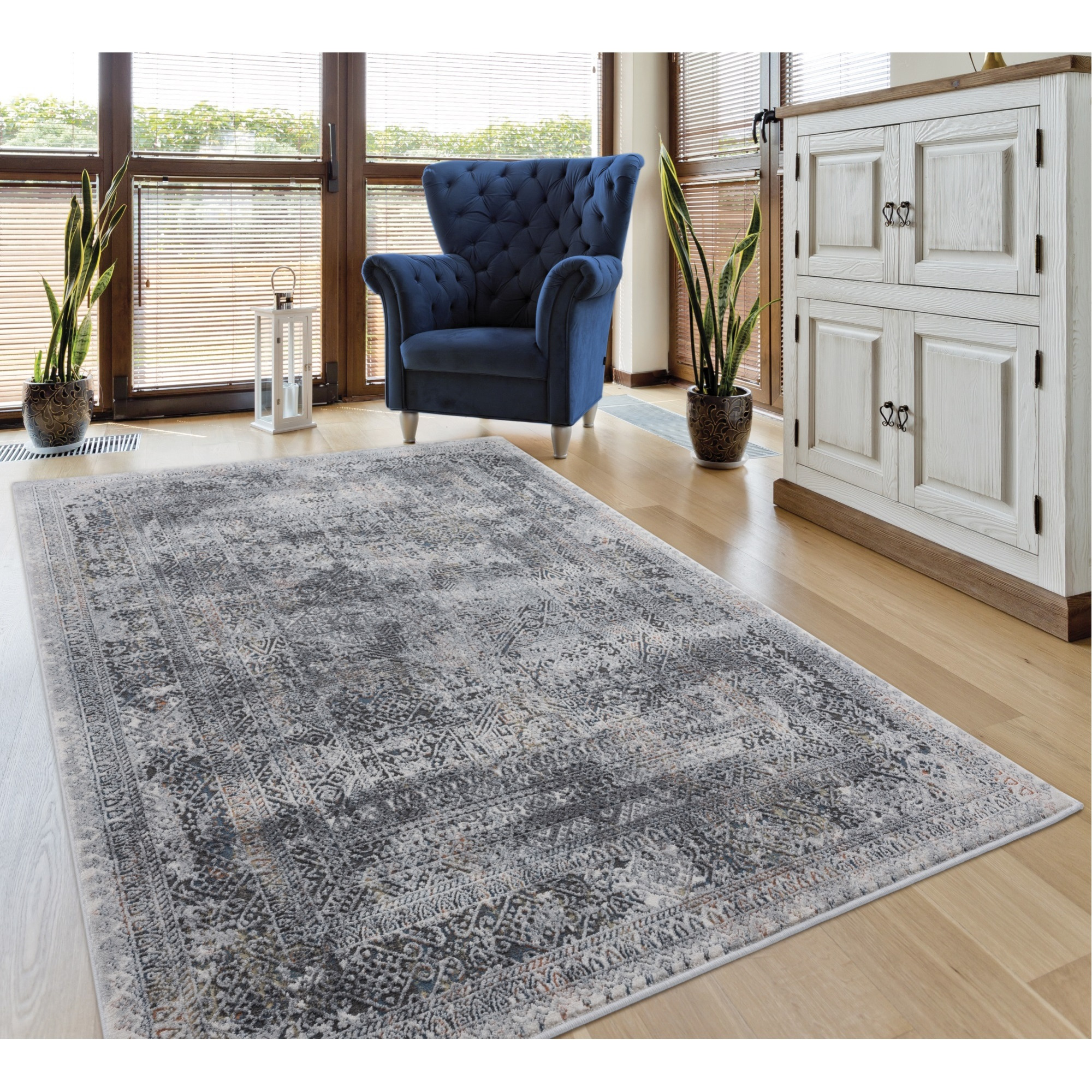 United Weavers Allure Bellamy Accent Rug 1'11" x 3'