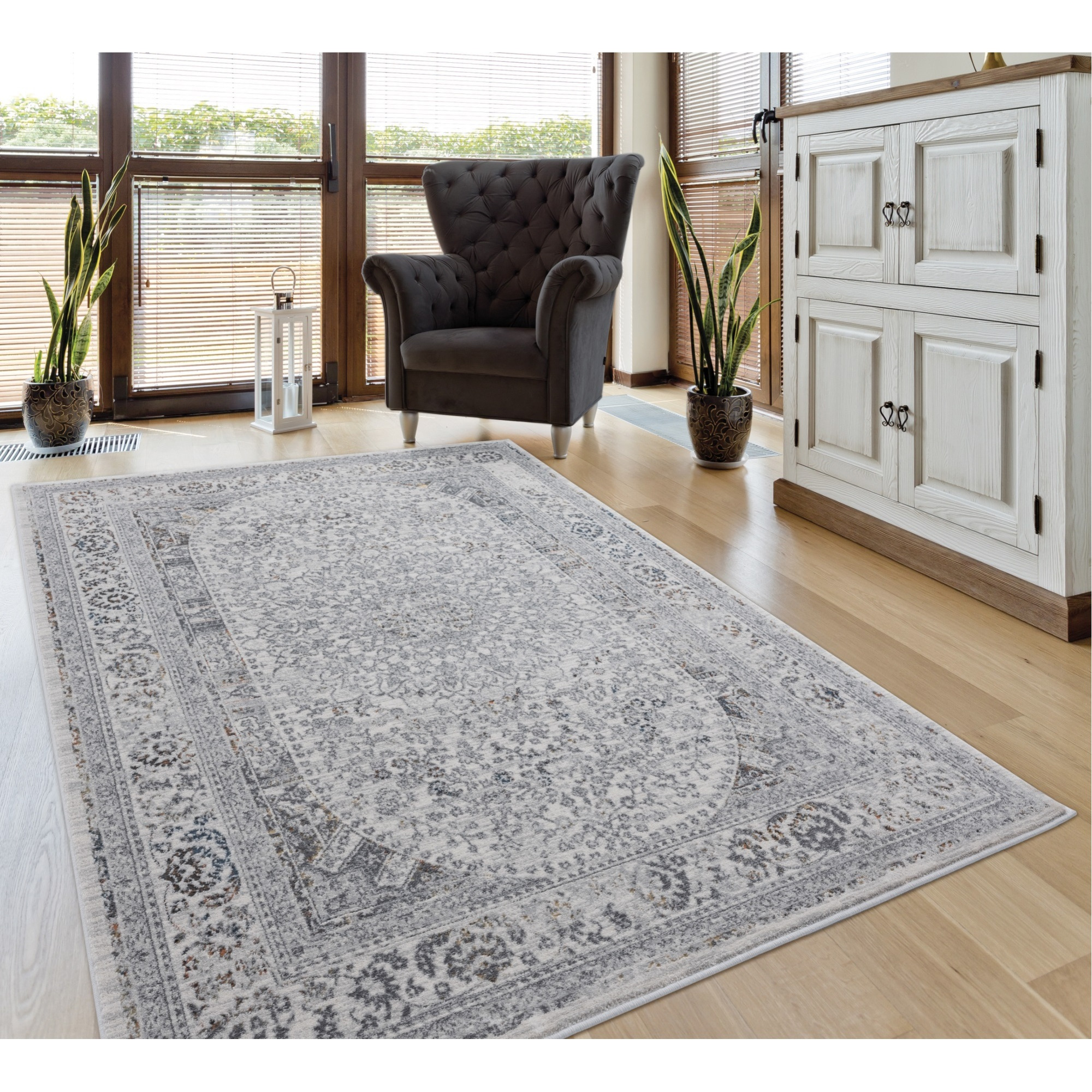 United Weavers Allure Dion Accent Rug 1'11" x 3'