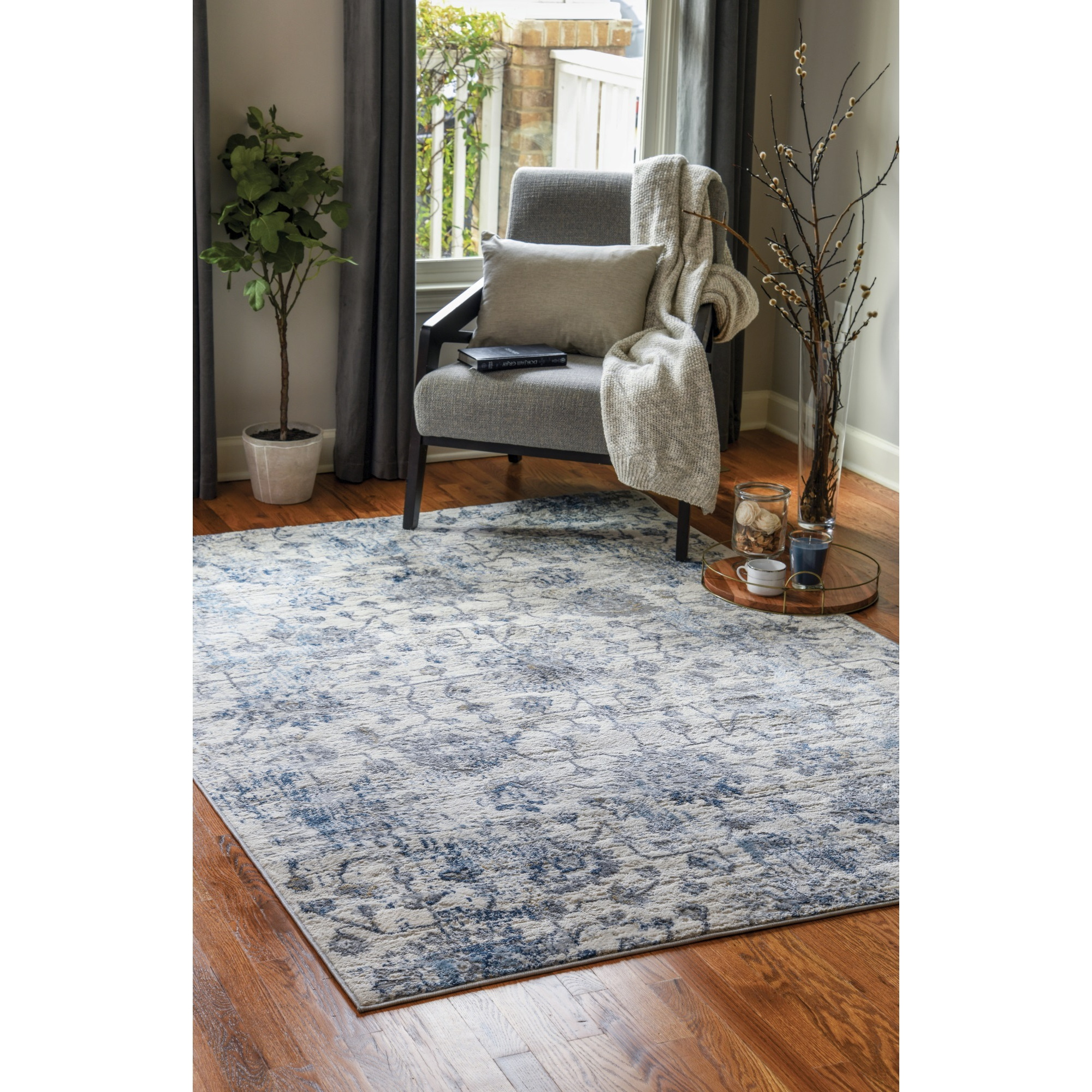 United Weavers Austin Heirloom Blue Area Rug 7'10" x 10'6"