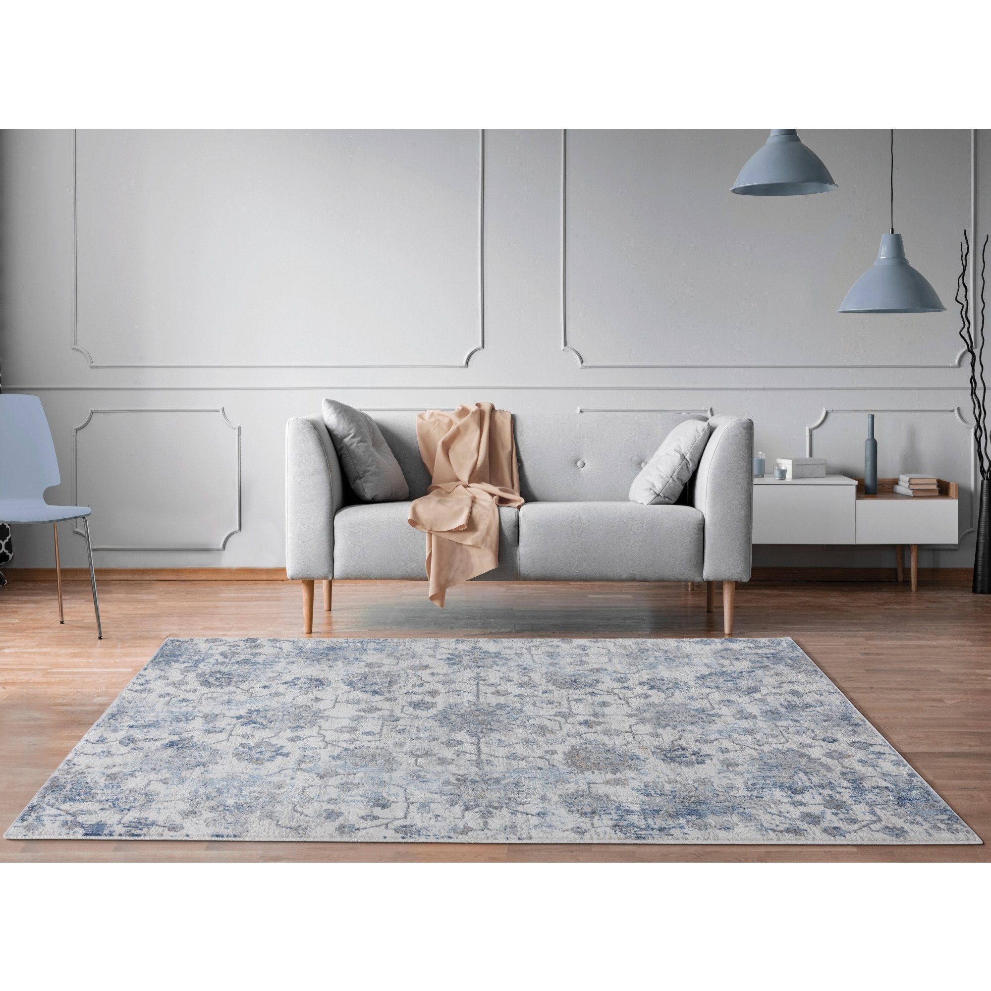 United Weavers Austin Heirloom Blue Area Rug 7'10" x 10'6"