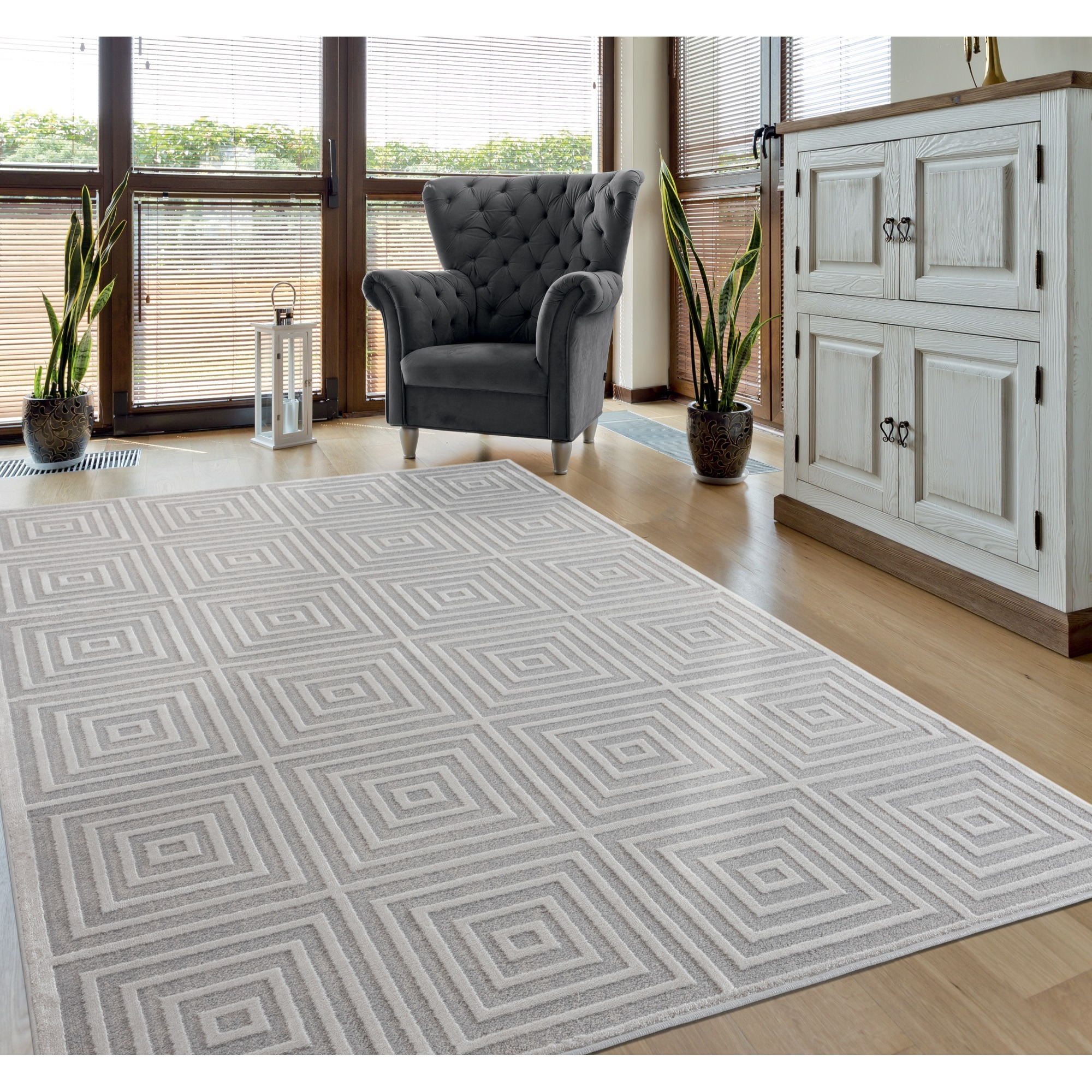 United Weavers Cascades Tehama Sand Runner Rug 2'7" x 7'2"