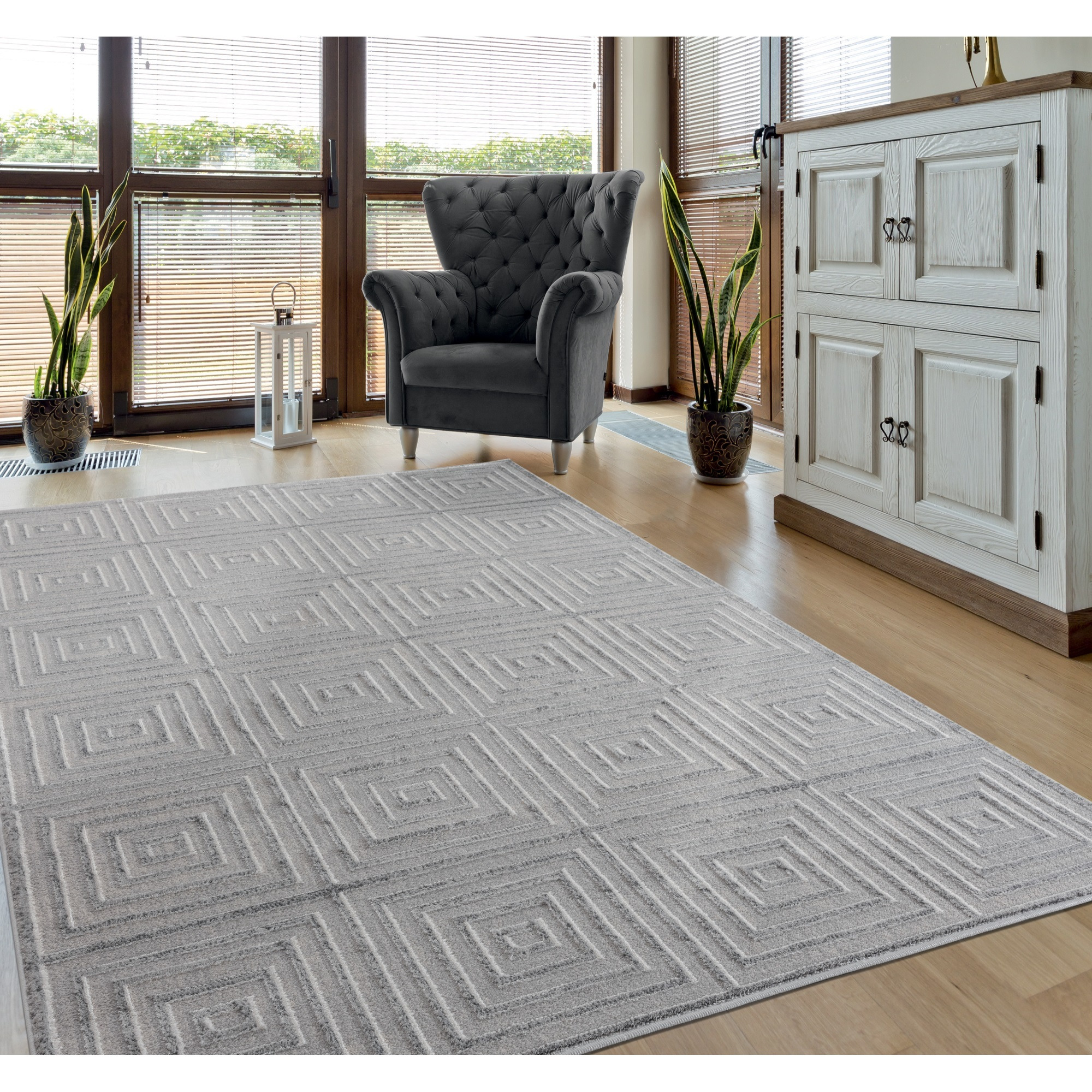 United Weavers Cascades Tehama Silver Area Rug 7'10" x 10'6"