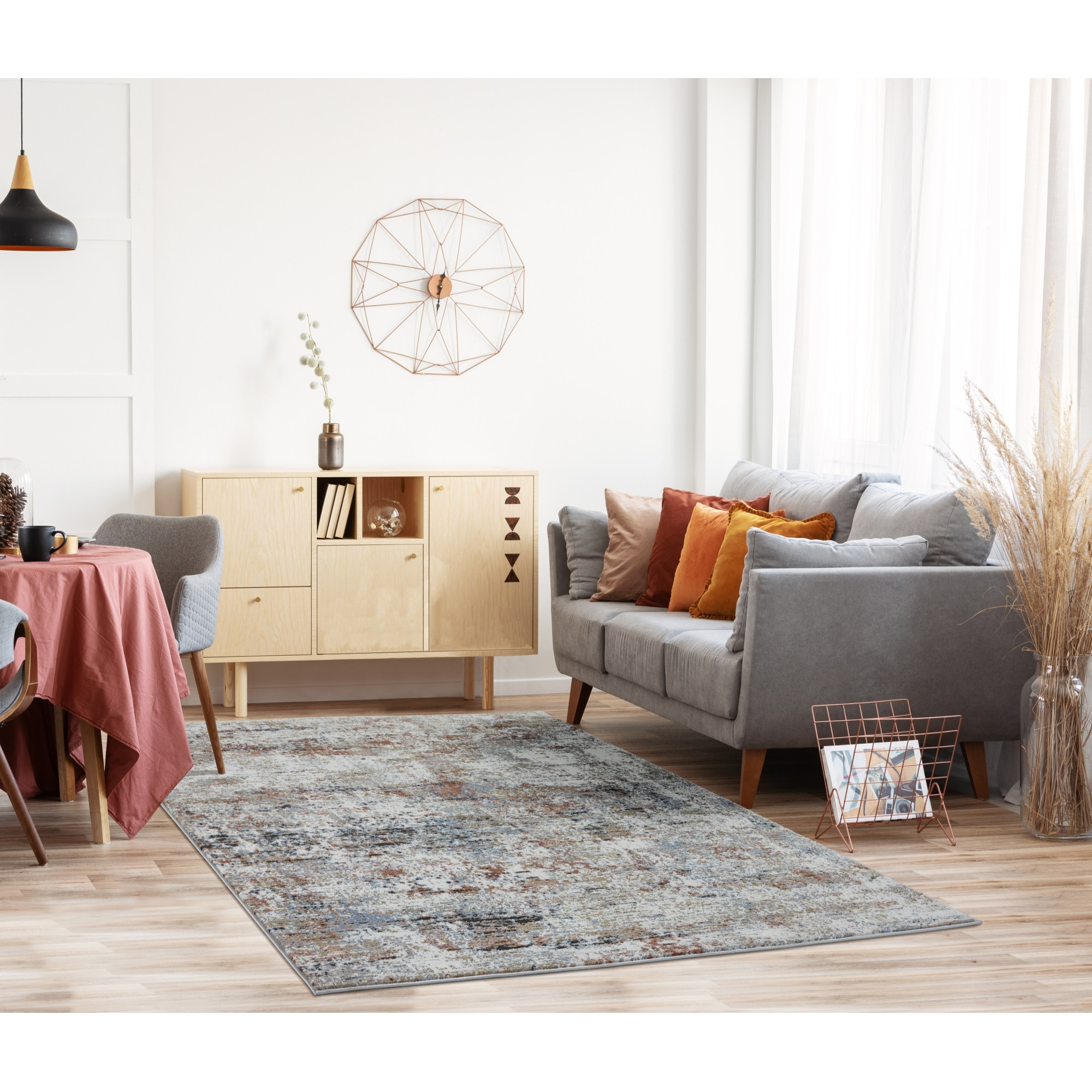 United Weavers Eternity Barcelona Crimson Area Rug 5'3" x 7'2"