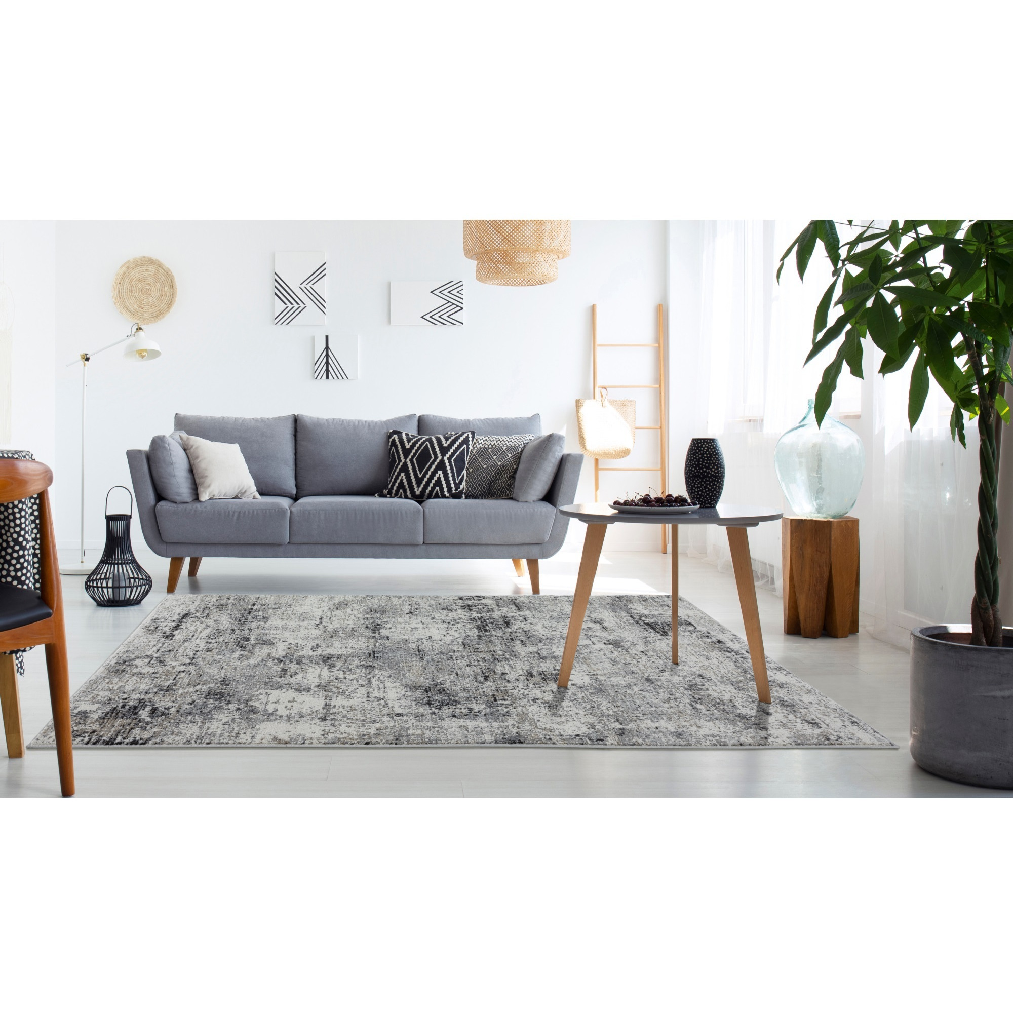 United Weavers Eternity Barcelona Charcoal Round Rug 7'10" RD