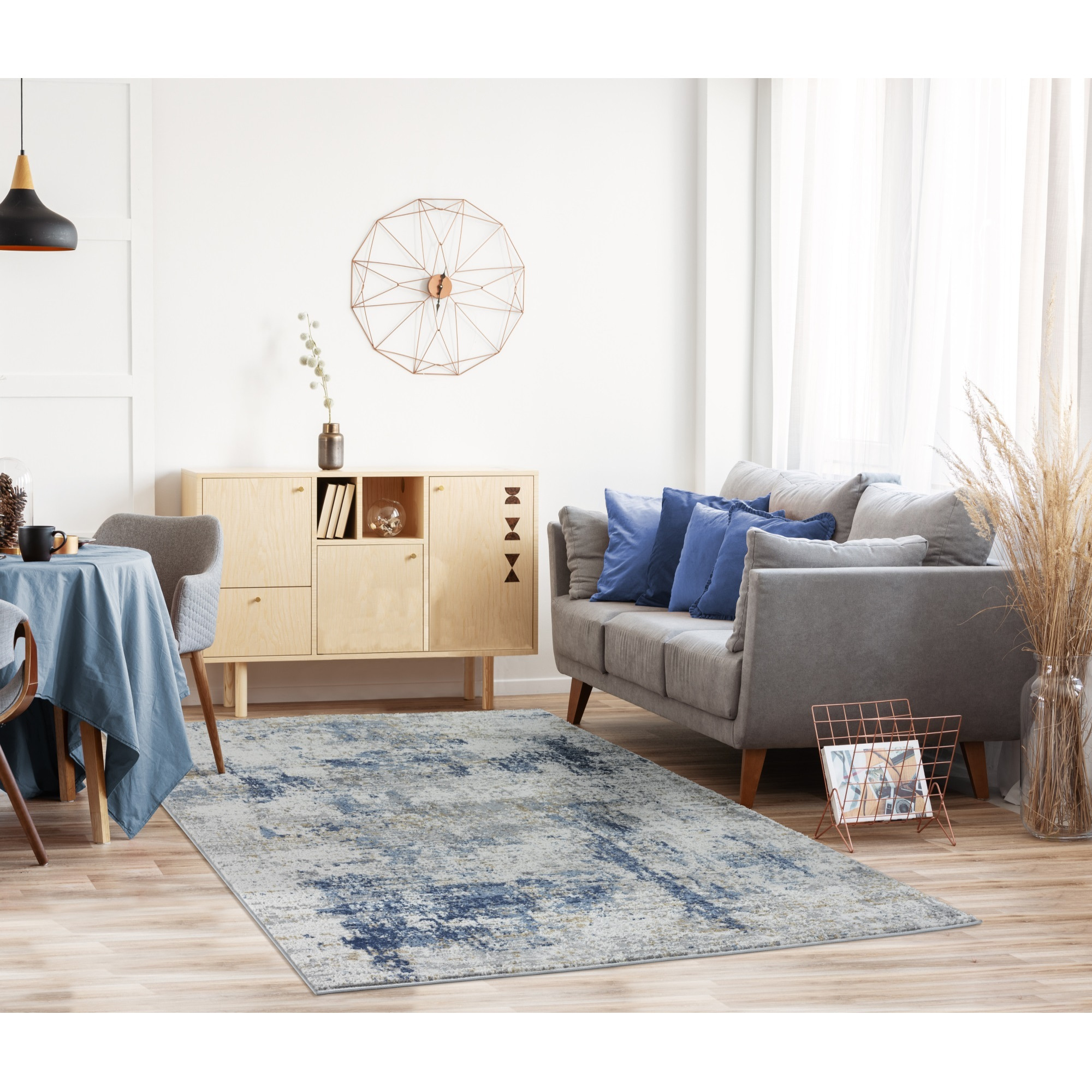 United Weavers Eternity Elixir Blue Round Rug 7'10" RD