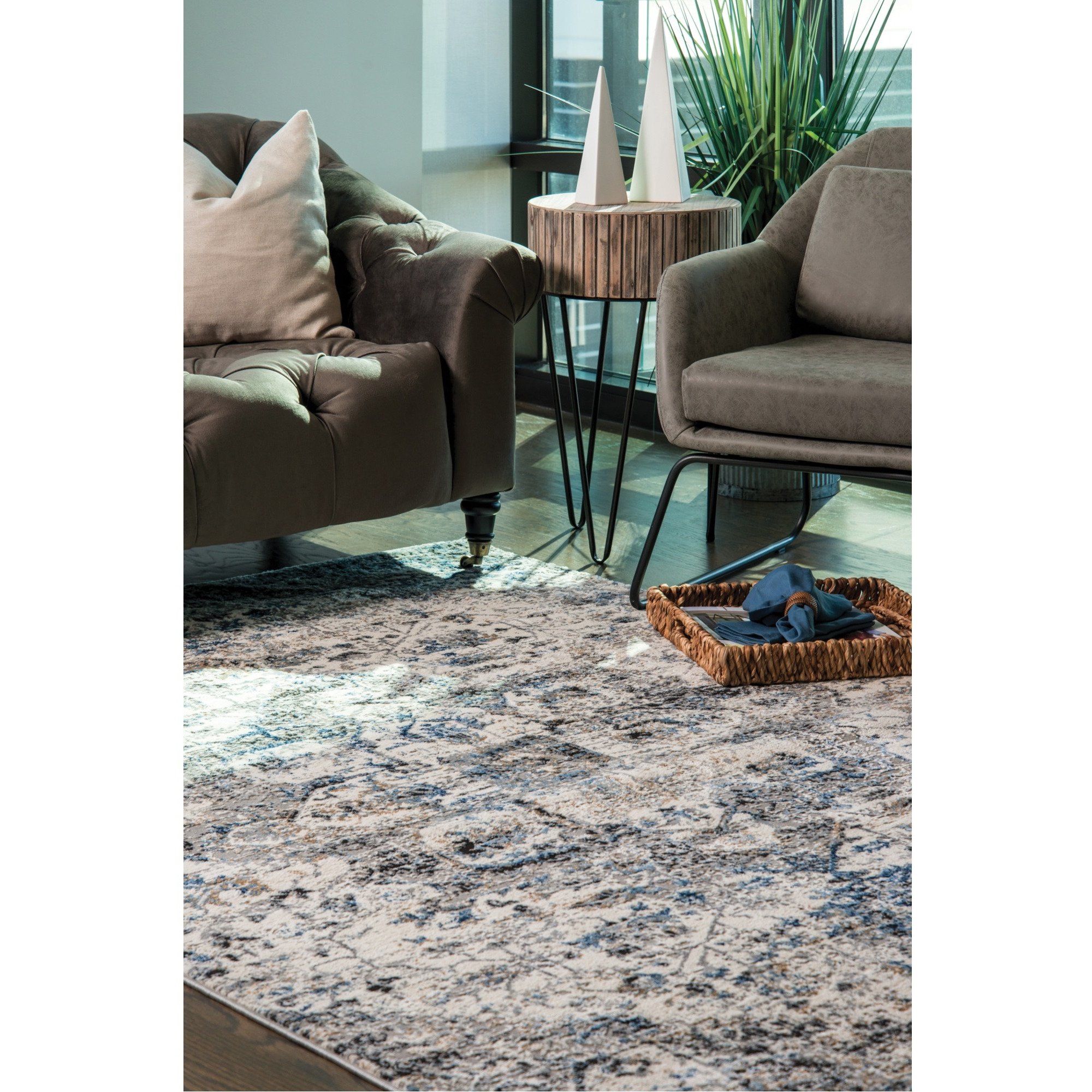 United Weavers Eternity Callisto Beige Accent Rug 1'11" x 3'