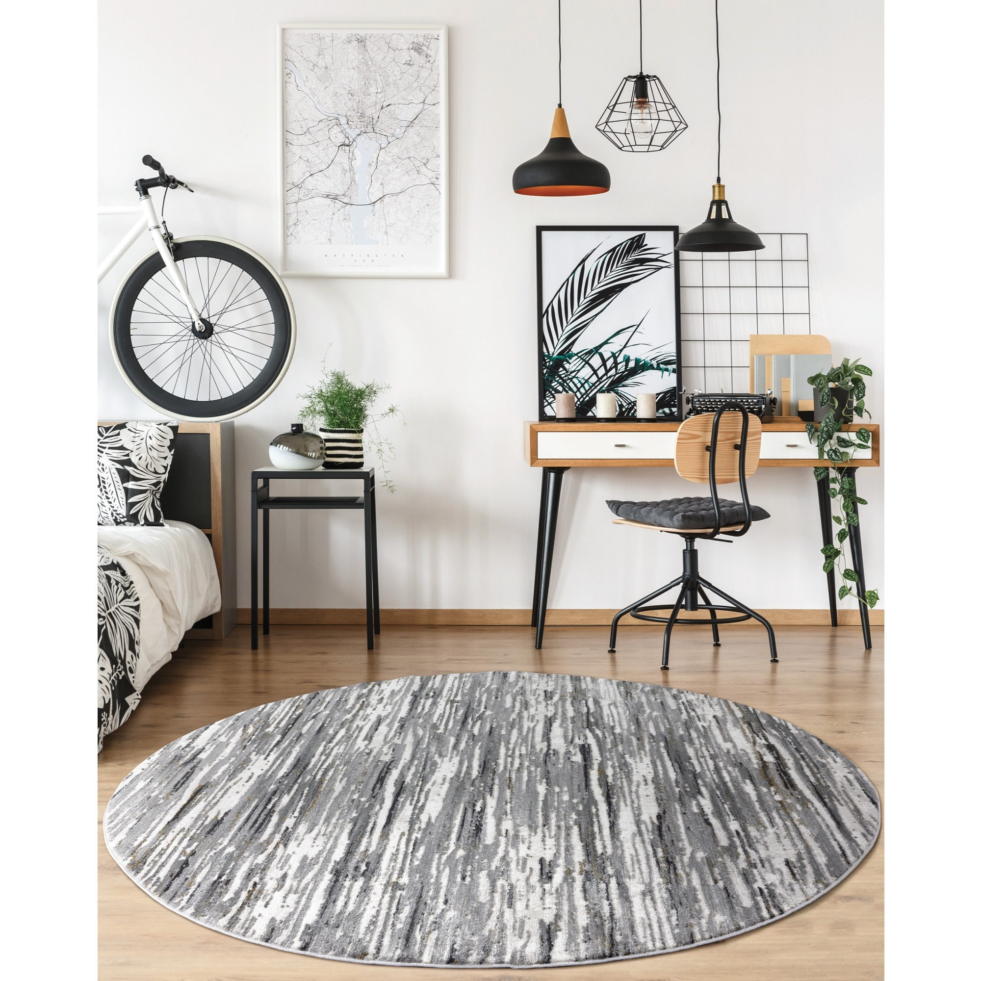 United Weavers Veronica Casino Wheat Round Rug 7'10" RD