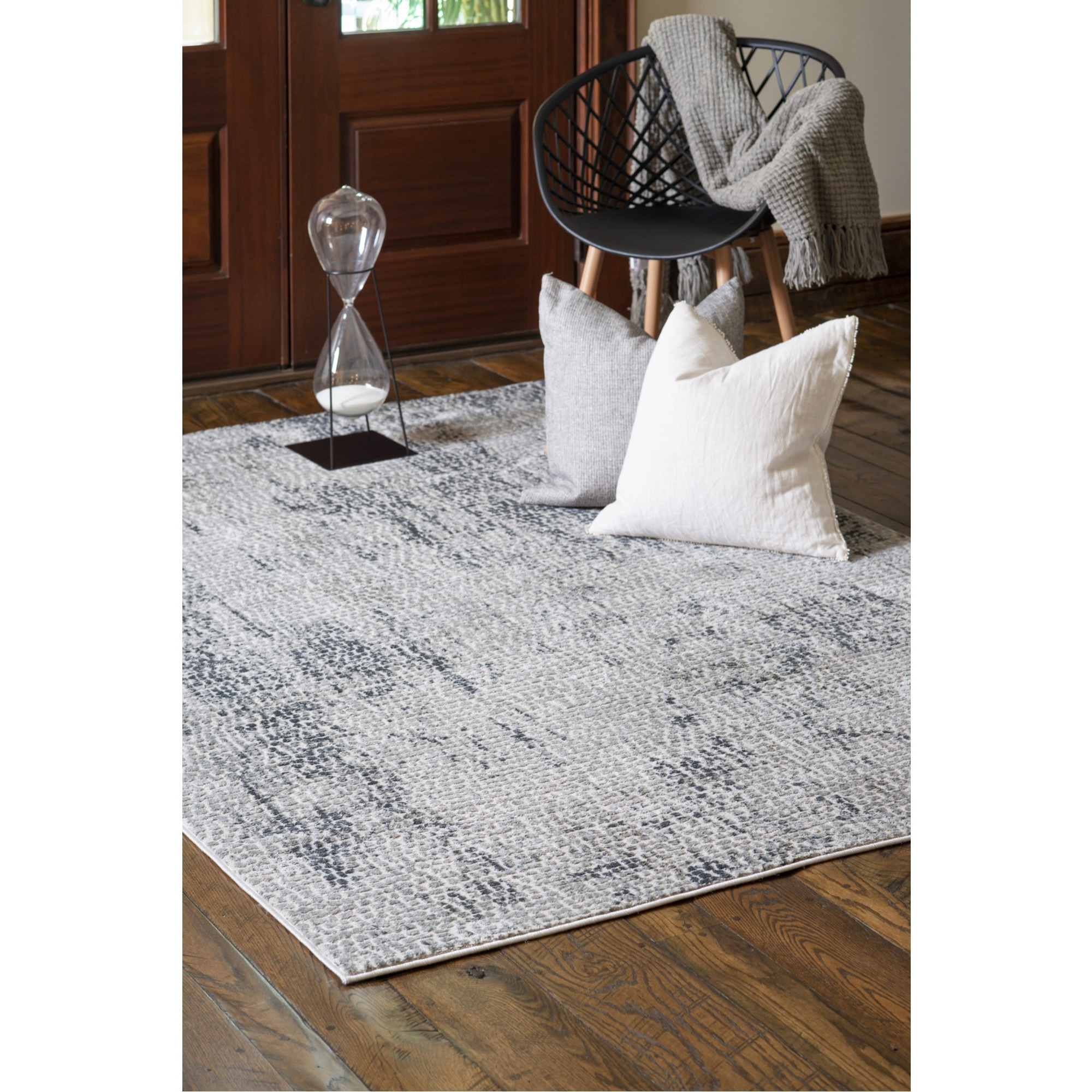 United Weavers Veronica Benidict Grey Area Rug 5'3" x 7'2"