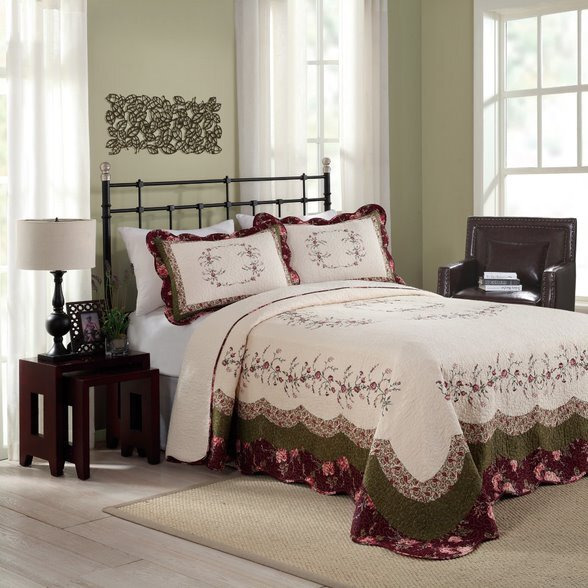 BROOKE K BEDSPREAD 120X118"