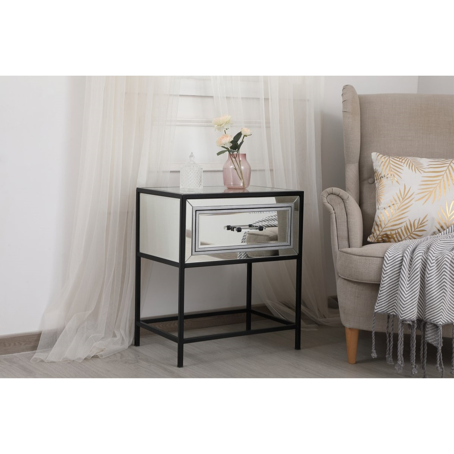 21 inch mirrored one drawer end table in black