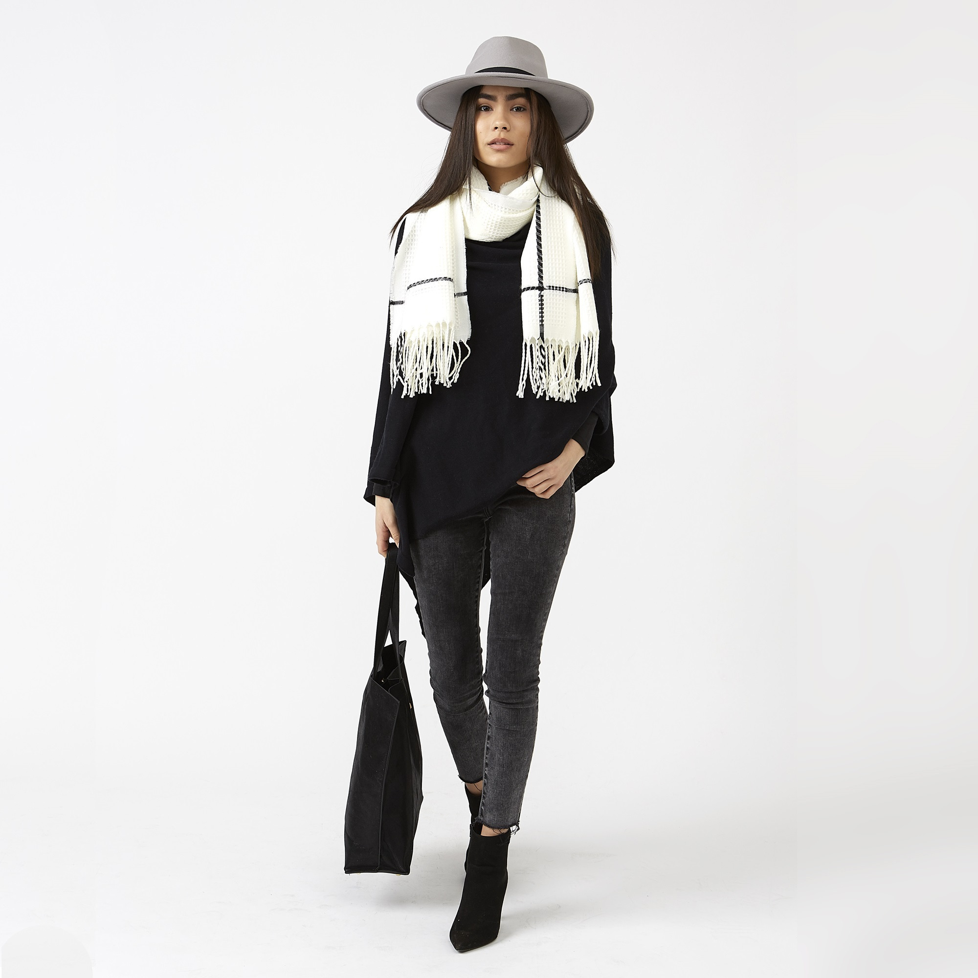 Tickled Pink Solid Cotton Poncho, Black