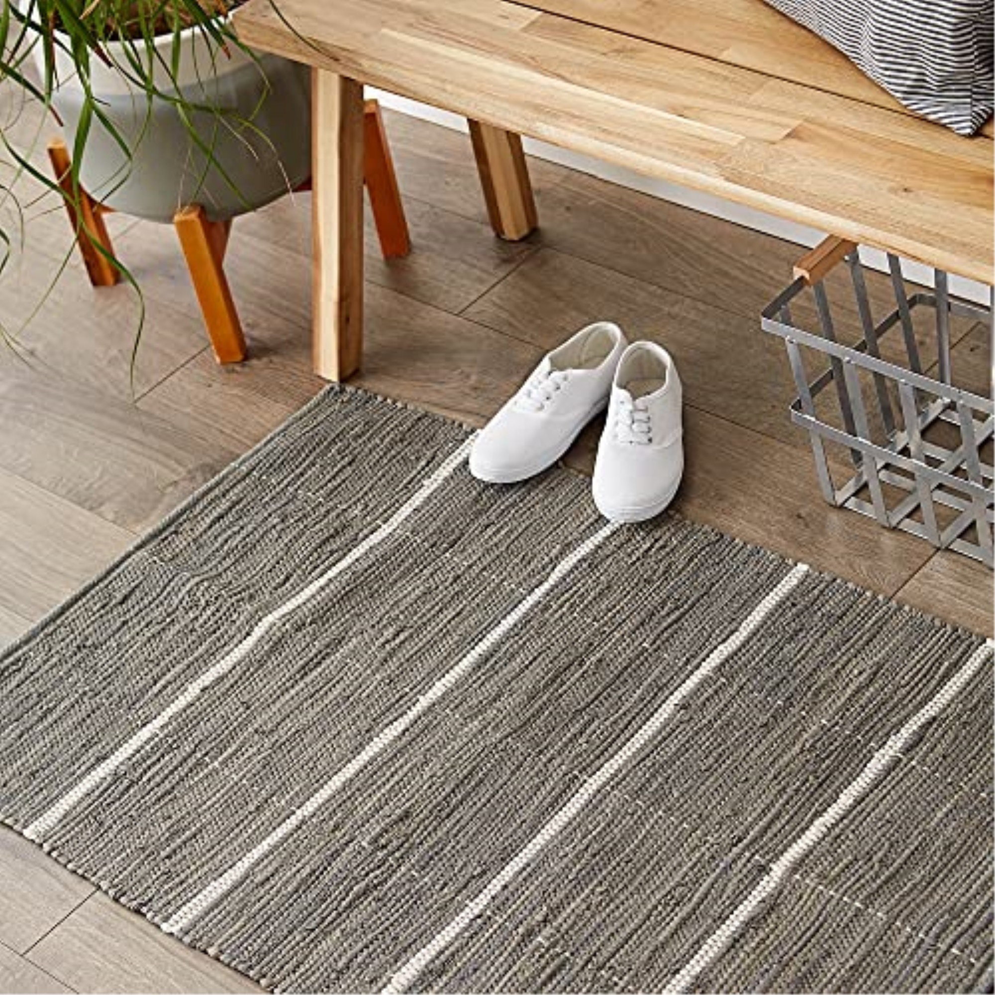 DII Gray and Cream Farmhouse Check Rug 26x40 inches