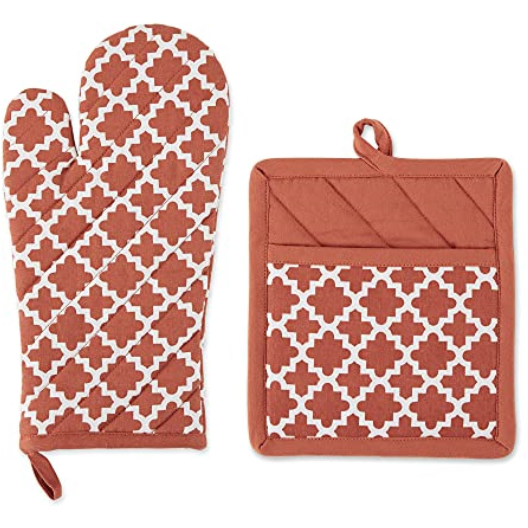 DII Vintage Red Lattice Oven Mitt And Potholder Set