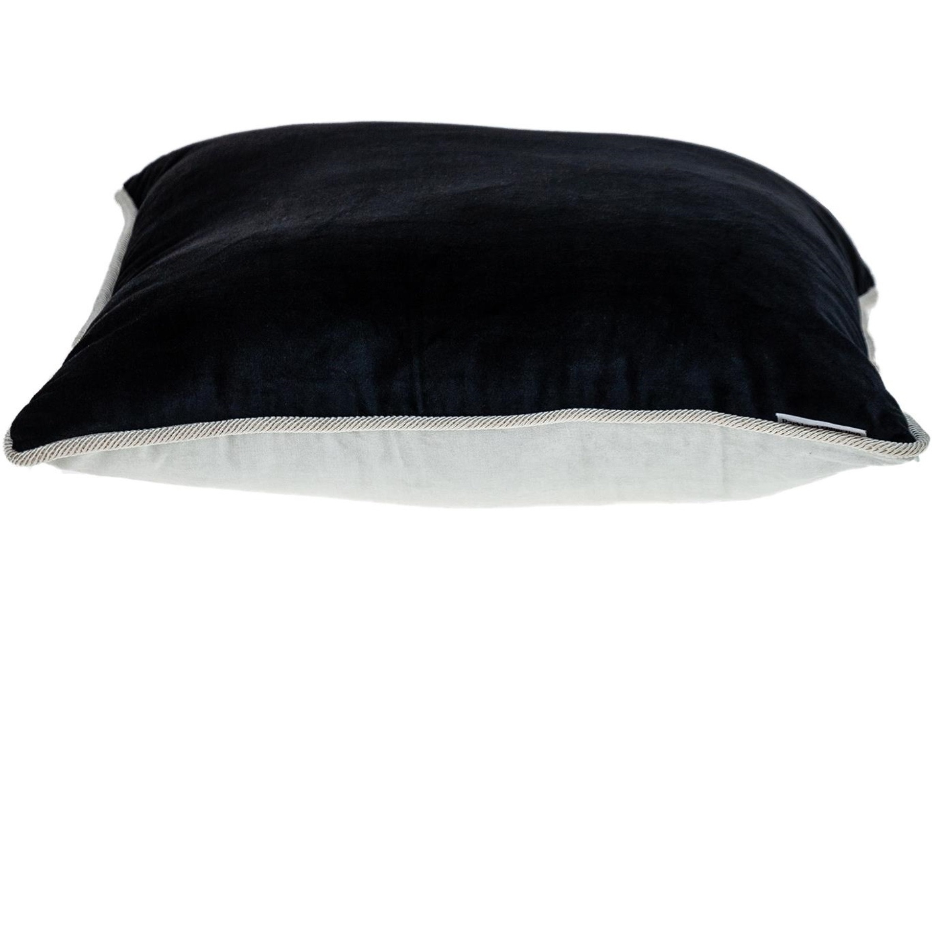 Parkland Collection Maia Transitional White Throw Pillow