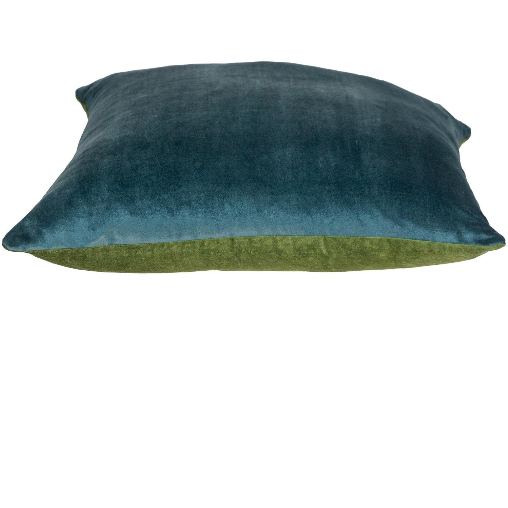 Parkland Collection Nerine Transitional Green/Teal Throw Pillow