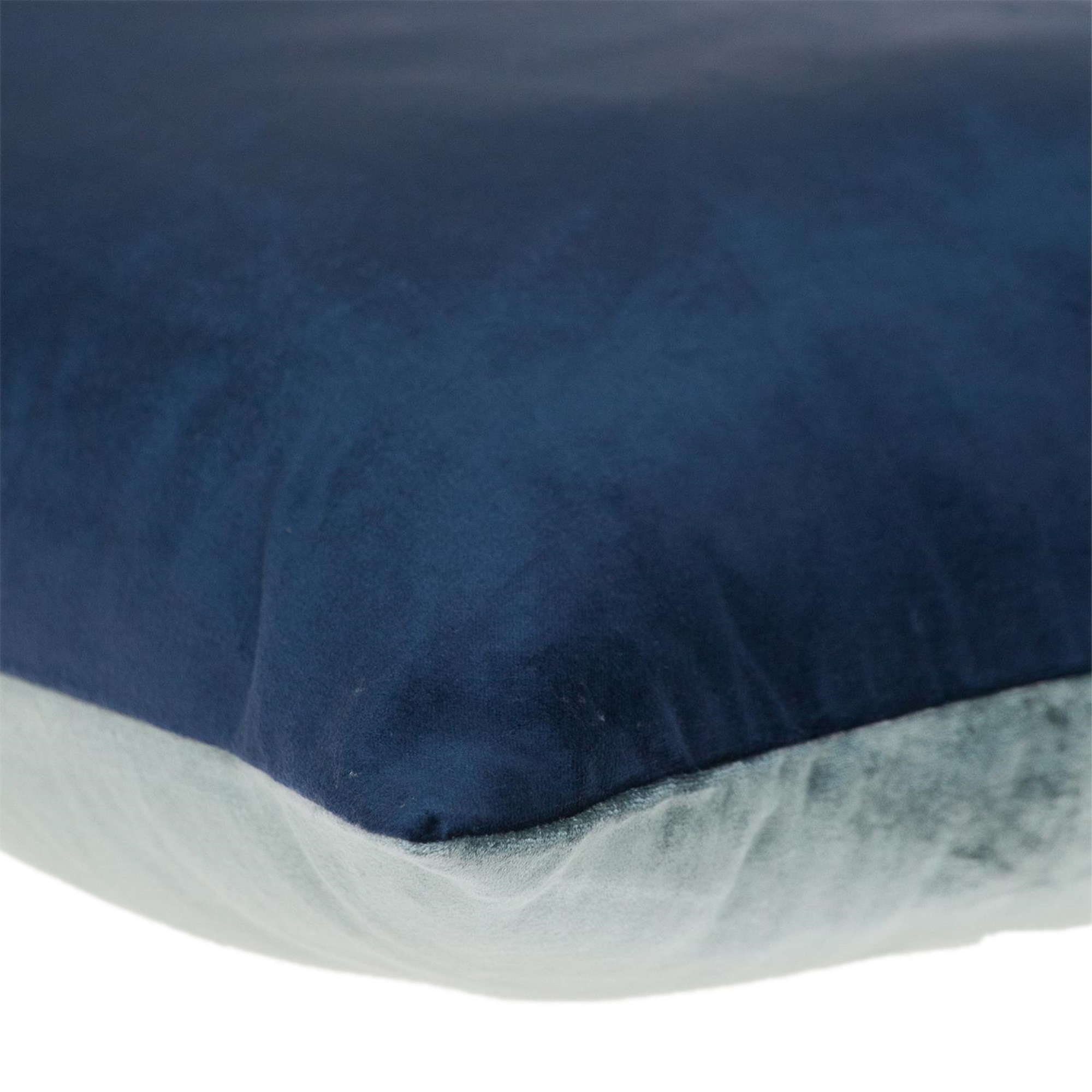 Parkland Collection Nerine Transitional Blue/Navy Throw Pillow