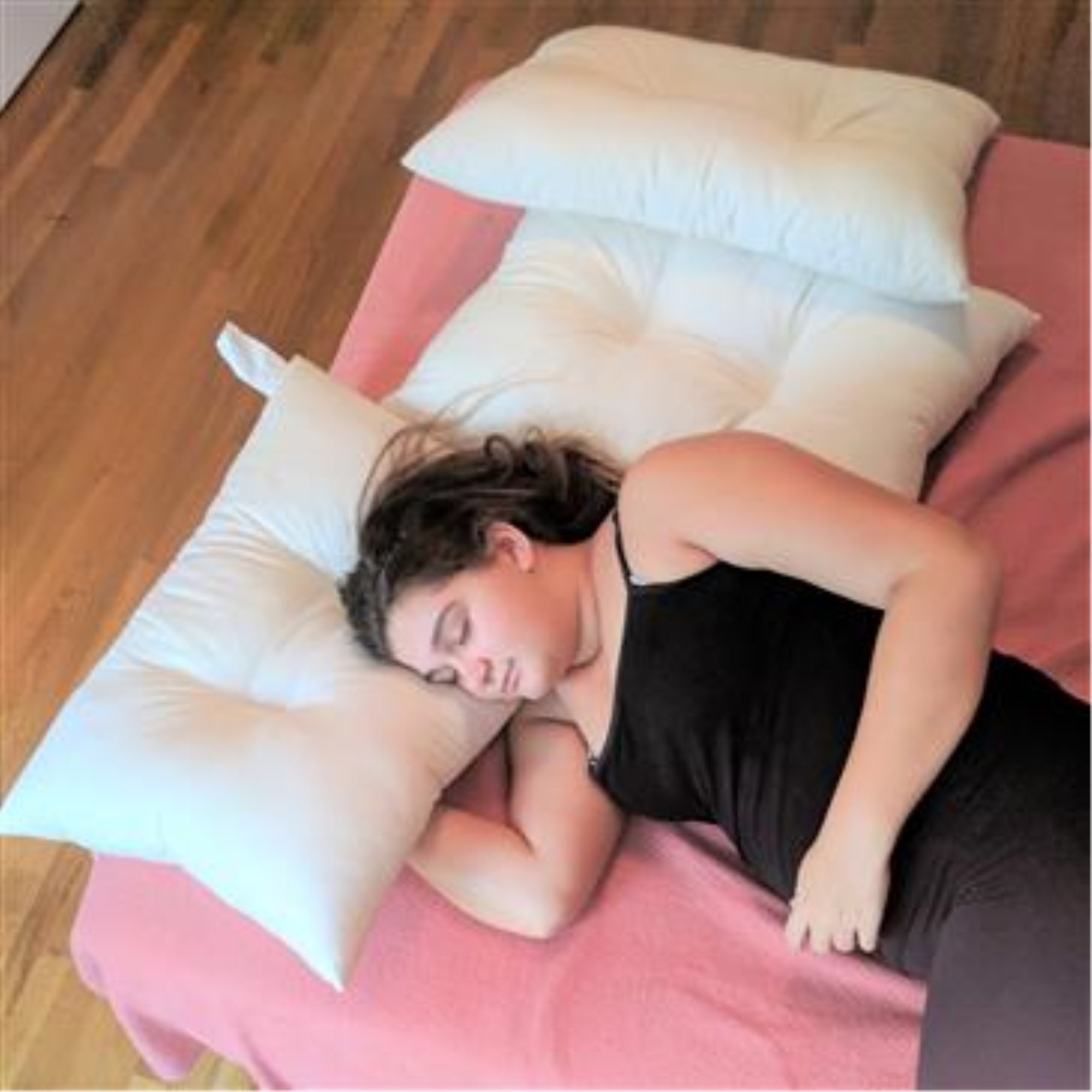 Kapok KaPillow King Med Pillow w/zip in Org Sateen Sheeting Case