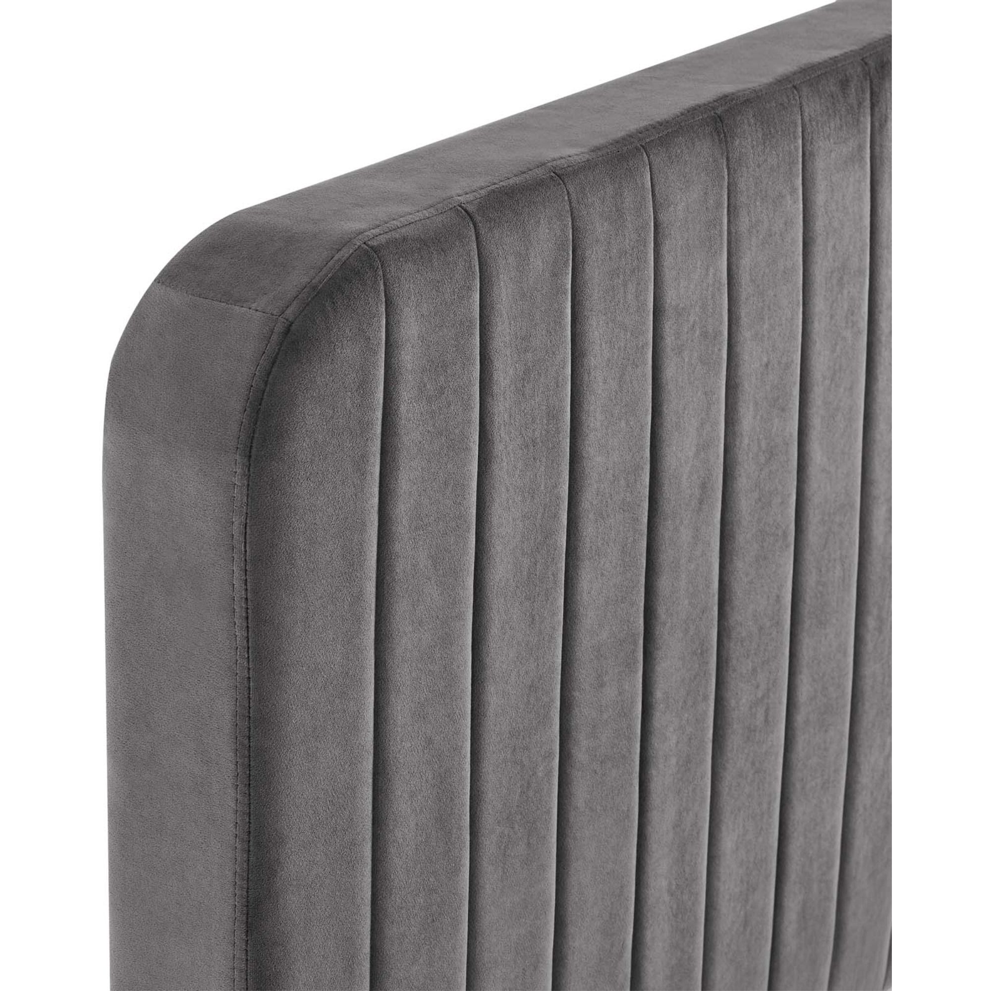 Celine Channel Tufted Performance Velvet Queen Platform Bed