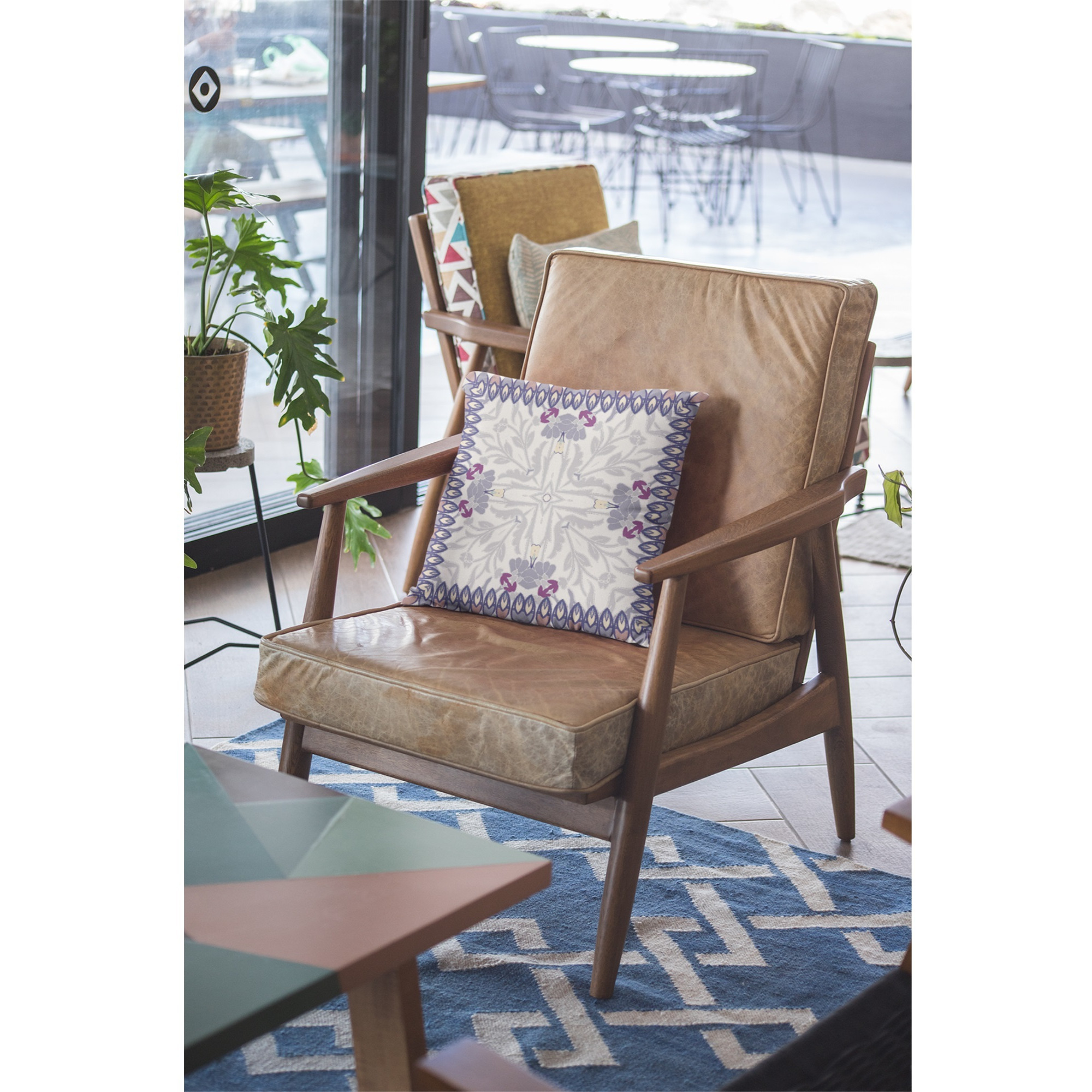 Boho Frame Broadcloth Indoor Outdoor Zippered Pillow Gray