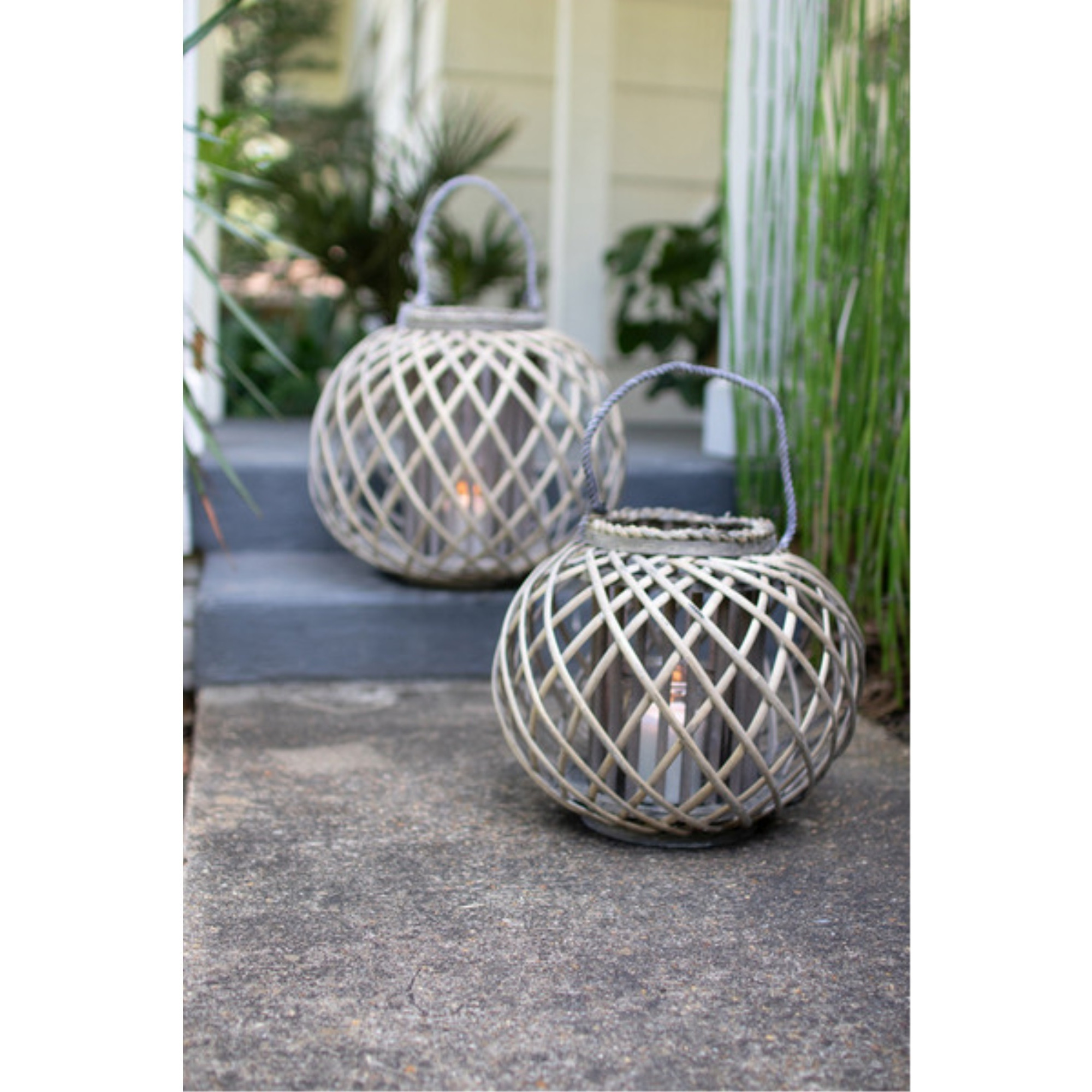 LOW ROUND GREY WILLOW LANTERN WITH GLASS - LARGE