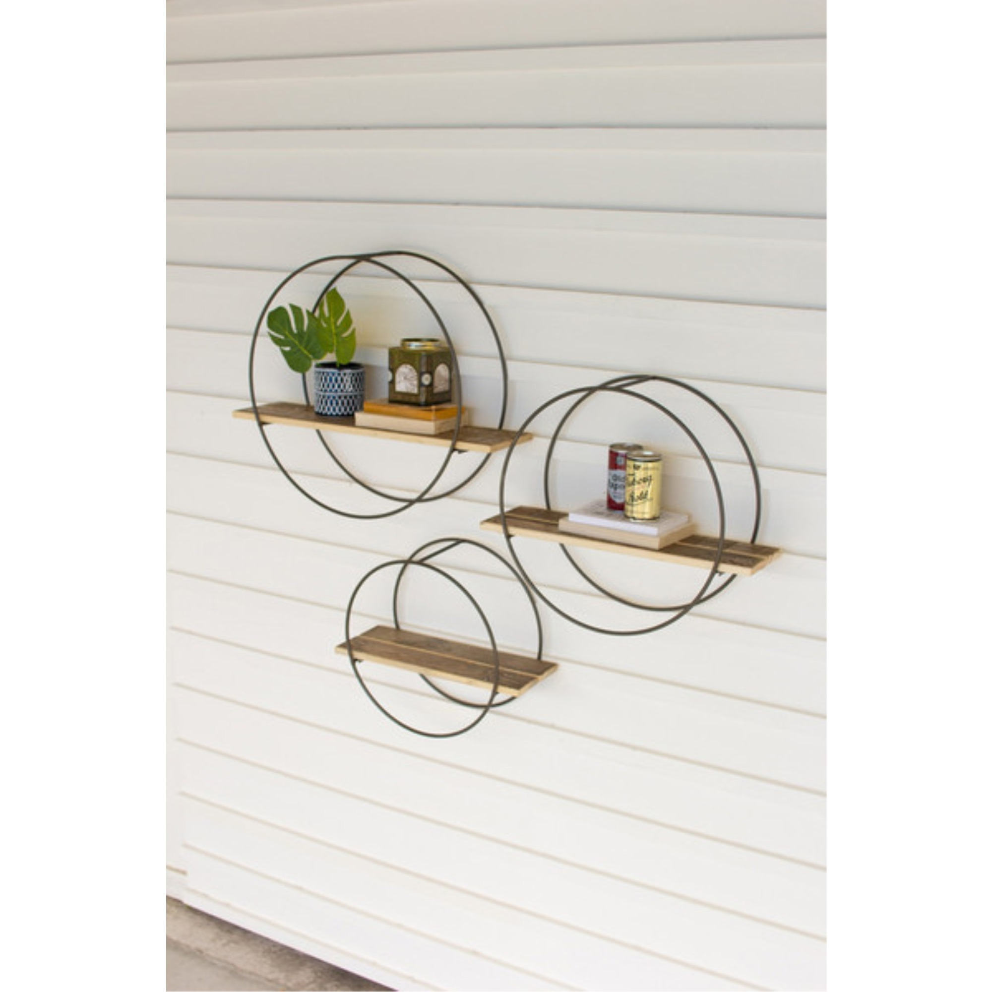 SET OF THREE RECYCLED WOOD SHELVES WITH ROUND METAL FRAMES